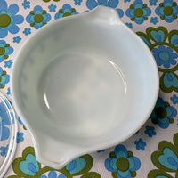 Snowflake Blue Garland Casserole Dish PYREX (USA)