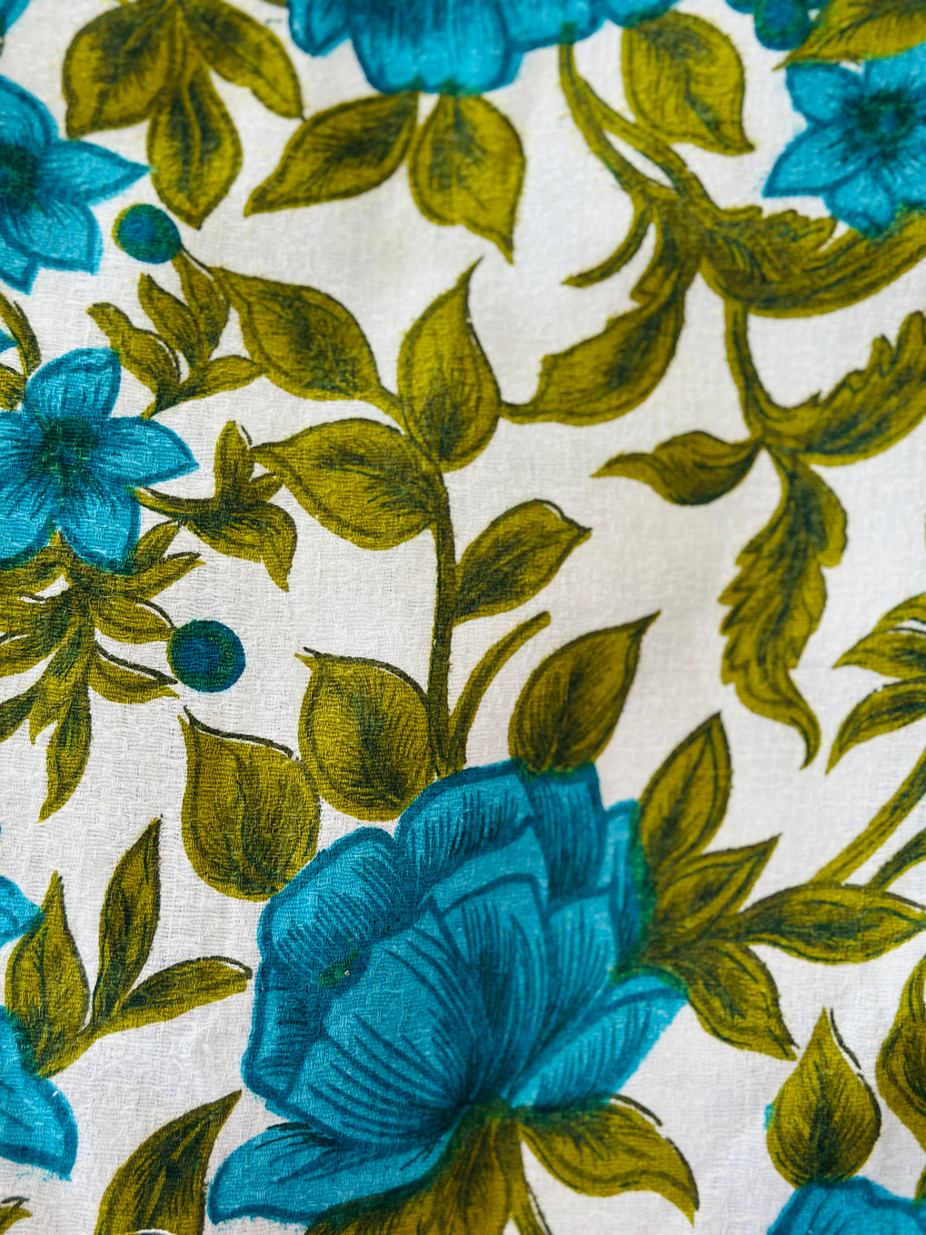 120cm Vintage Texstyle Barkcloth Floral Fabric