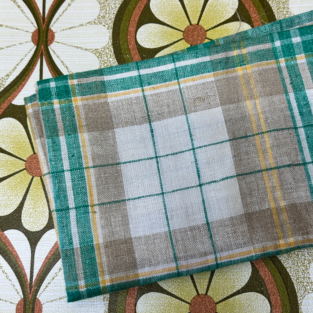 130cms Vintage Fabric Checked Green & Brown