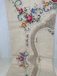 Vintage Handmade Linen Tablecloth | 250cm