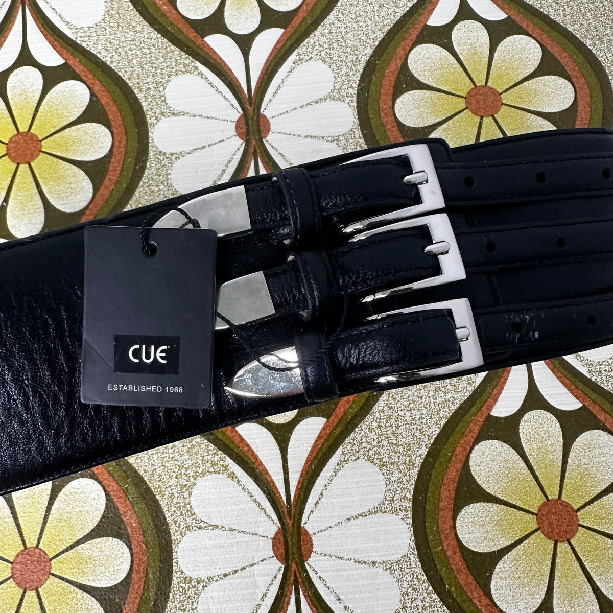 NEW WITH TAGS Cue Black Leather Belt | Size Medium