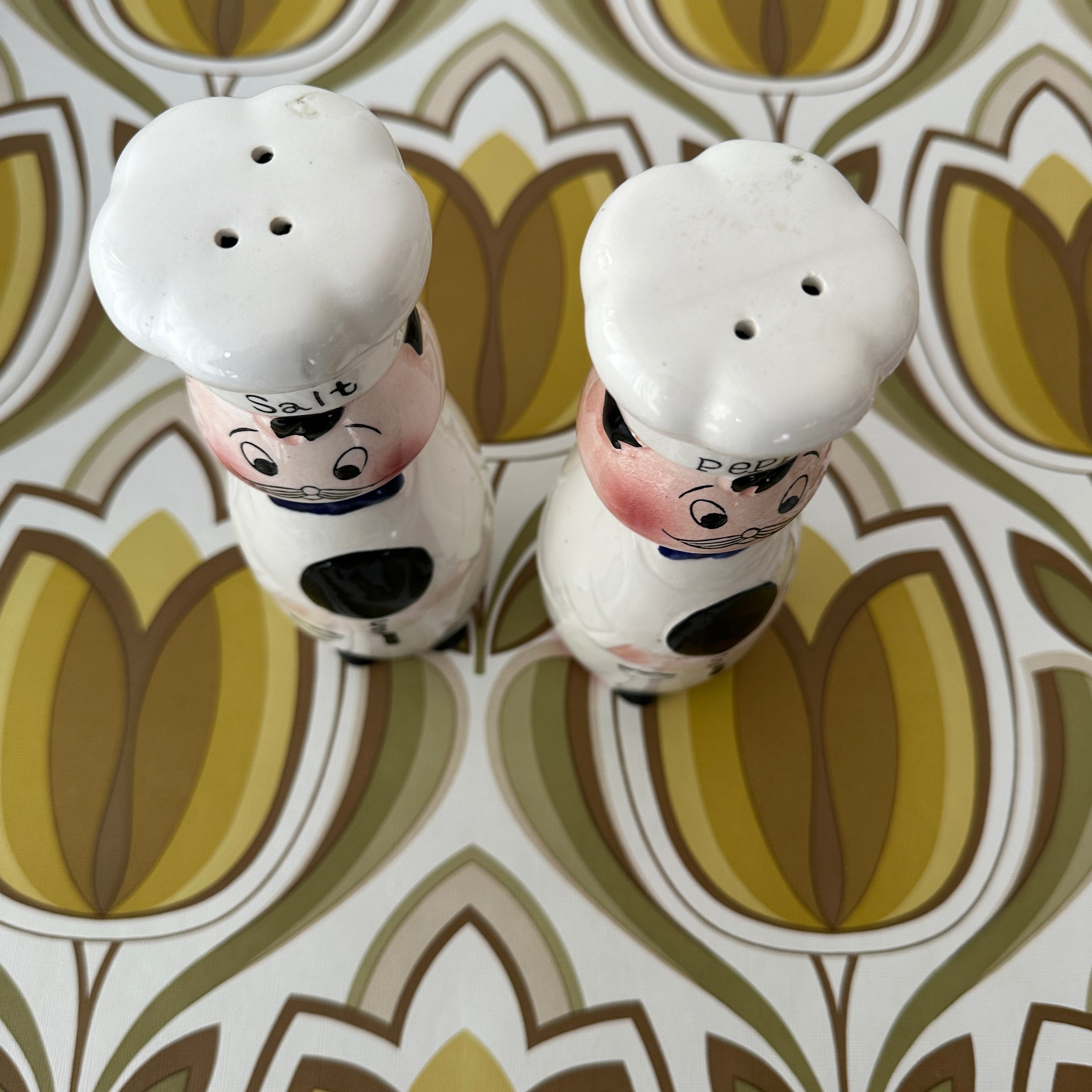 JAPAN Salt & Pepper Shakers CHEF Vintage – Pink Peacock