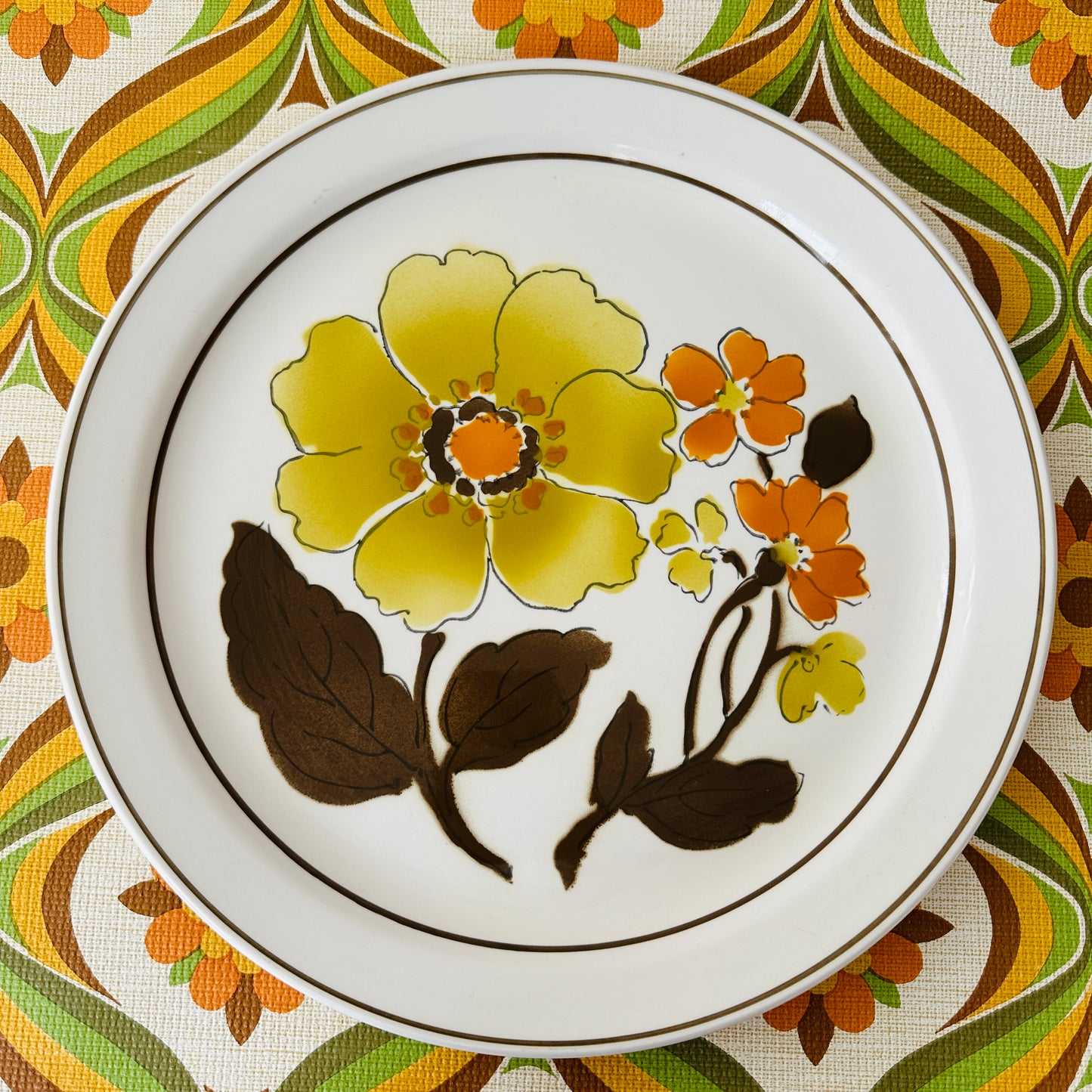 JAPAN Vintage Retro Floral Plate HUGE