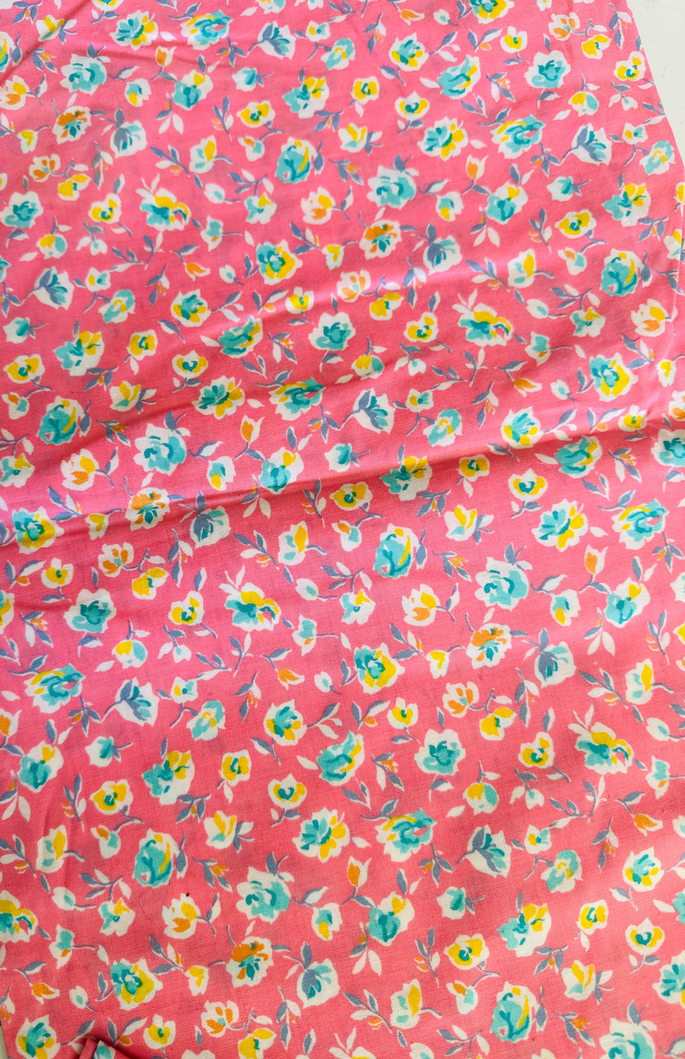 110cms Pink Floral Cotton Vintage Fabric