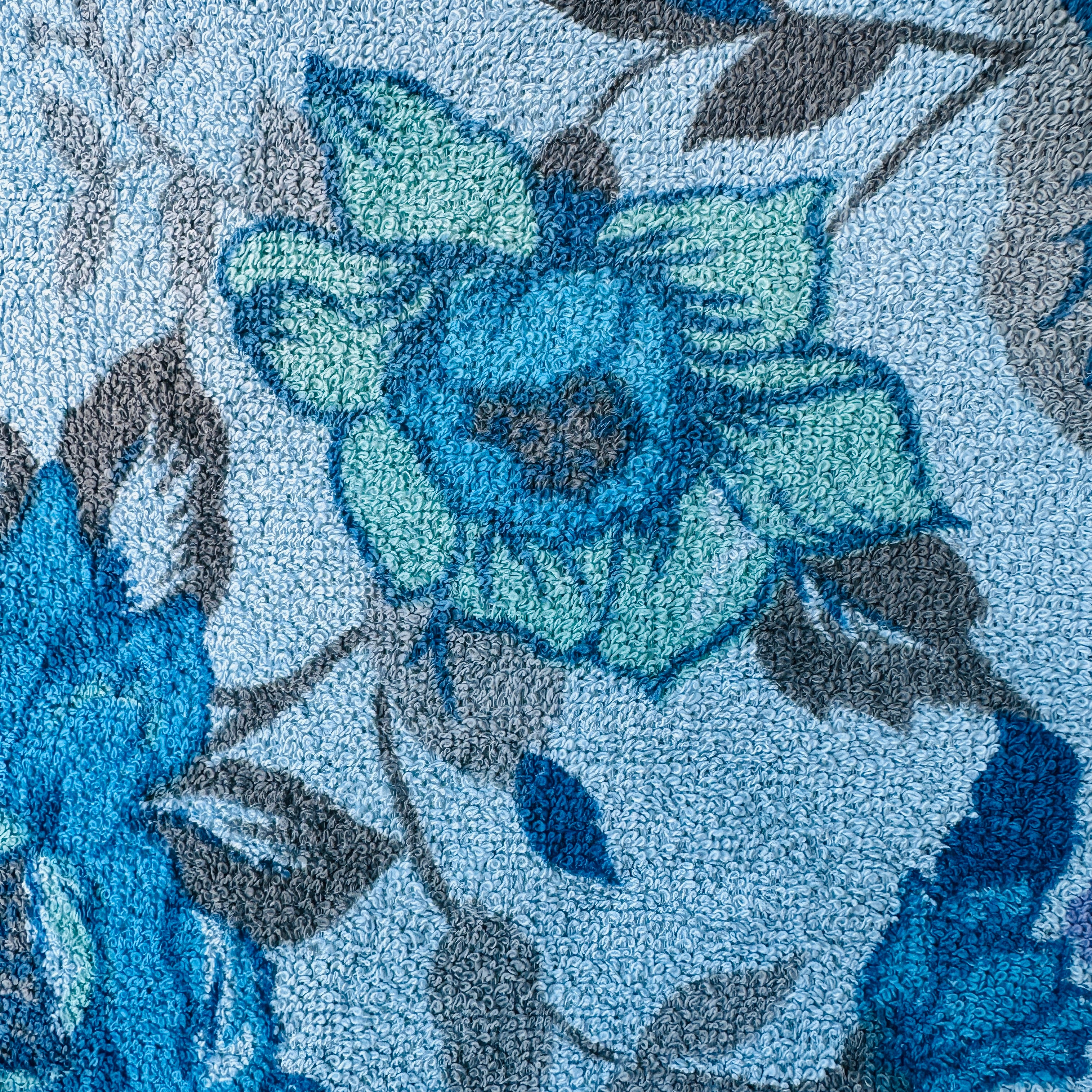 UNUSED Vintage Cotton Bath Towel