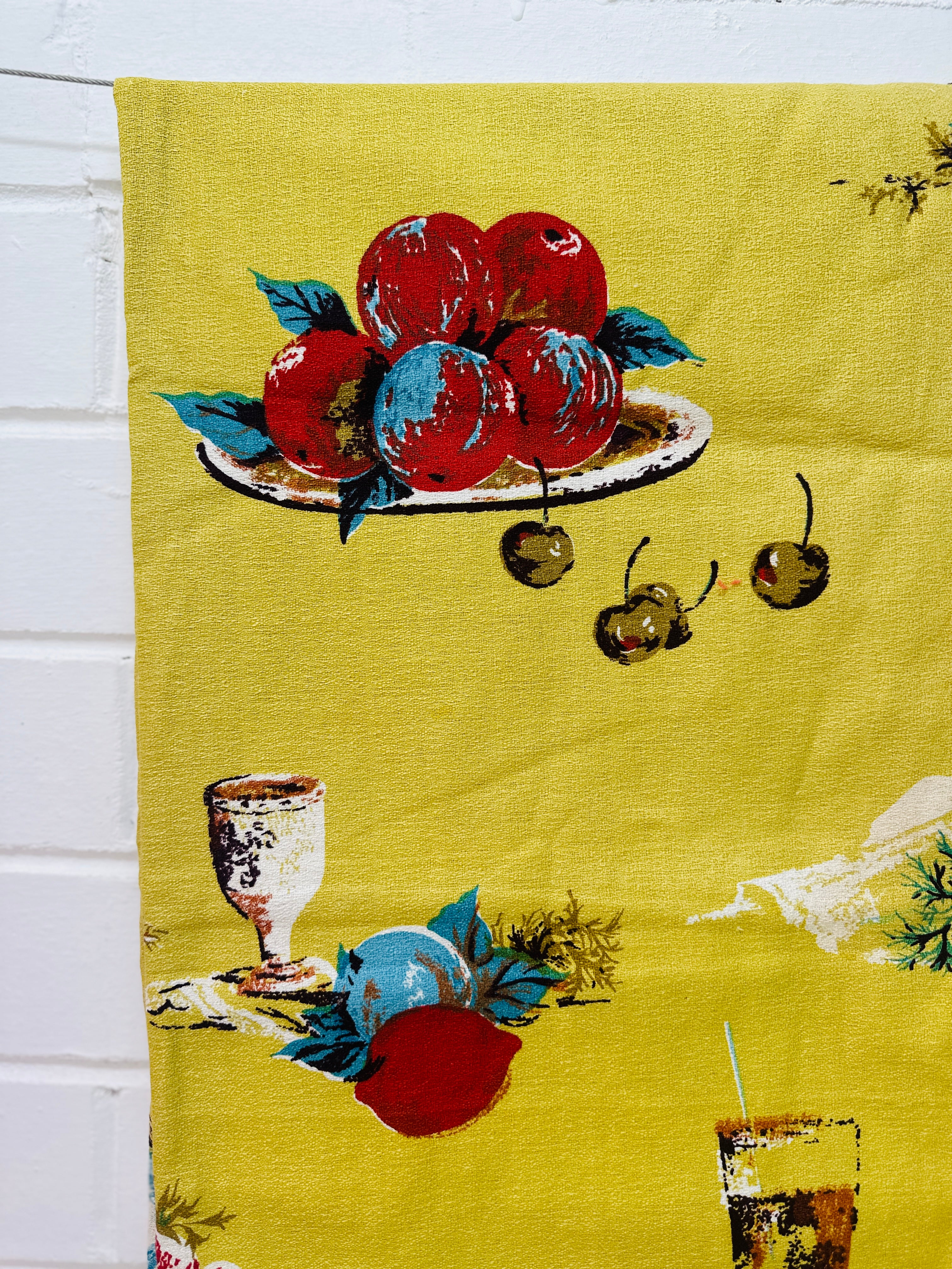 300cms Huge Lot of RETRO Kitsch Curtain Fabric Barckloth