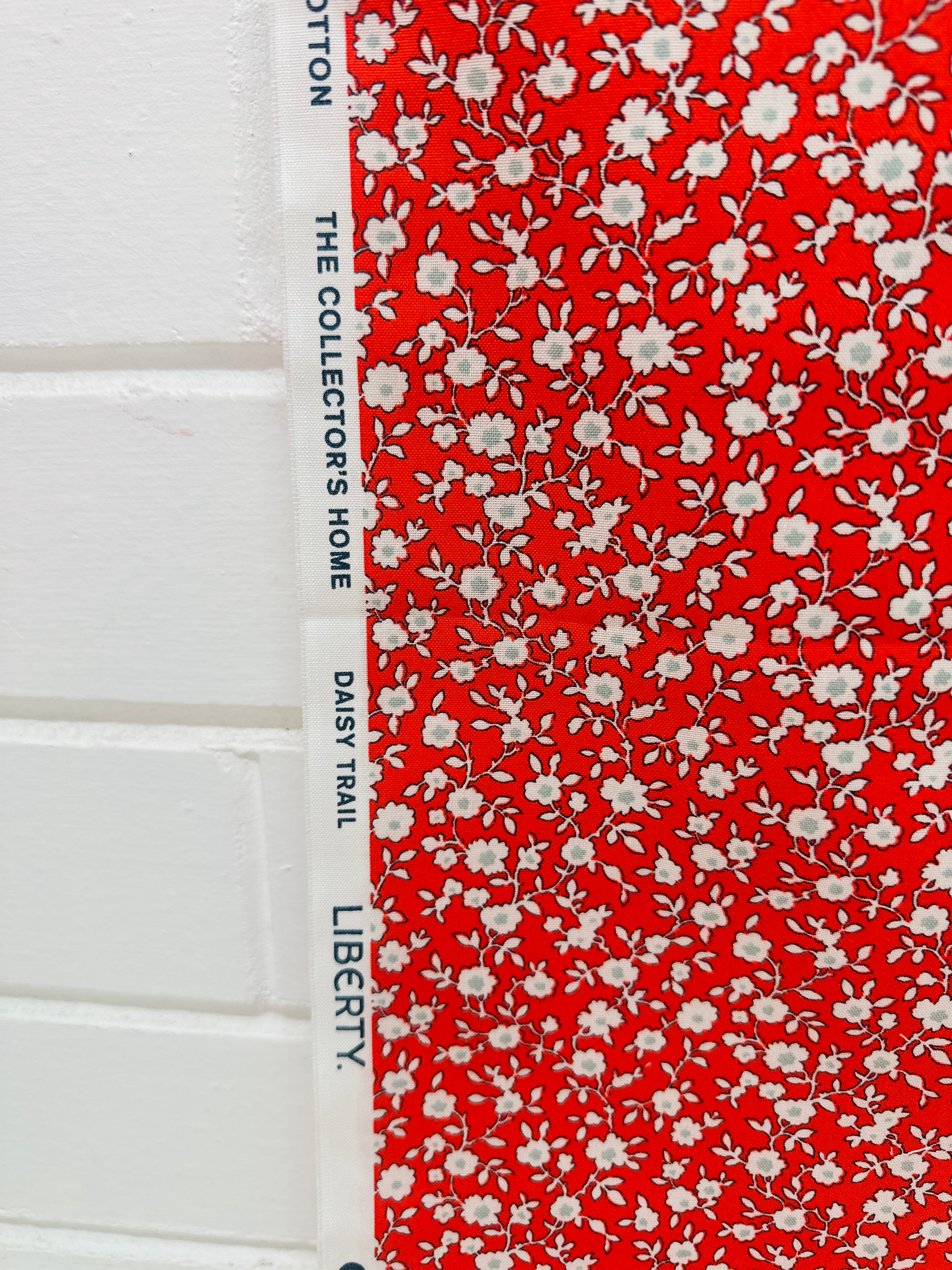 115cms Liberty Cotton Fabric DAISY TRAIL