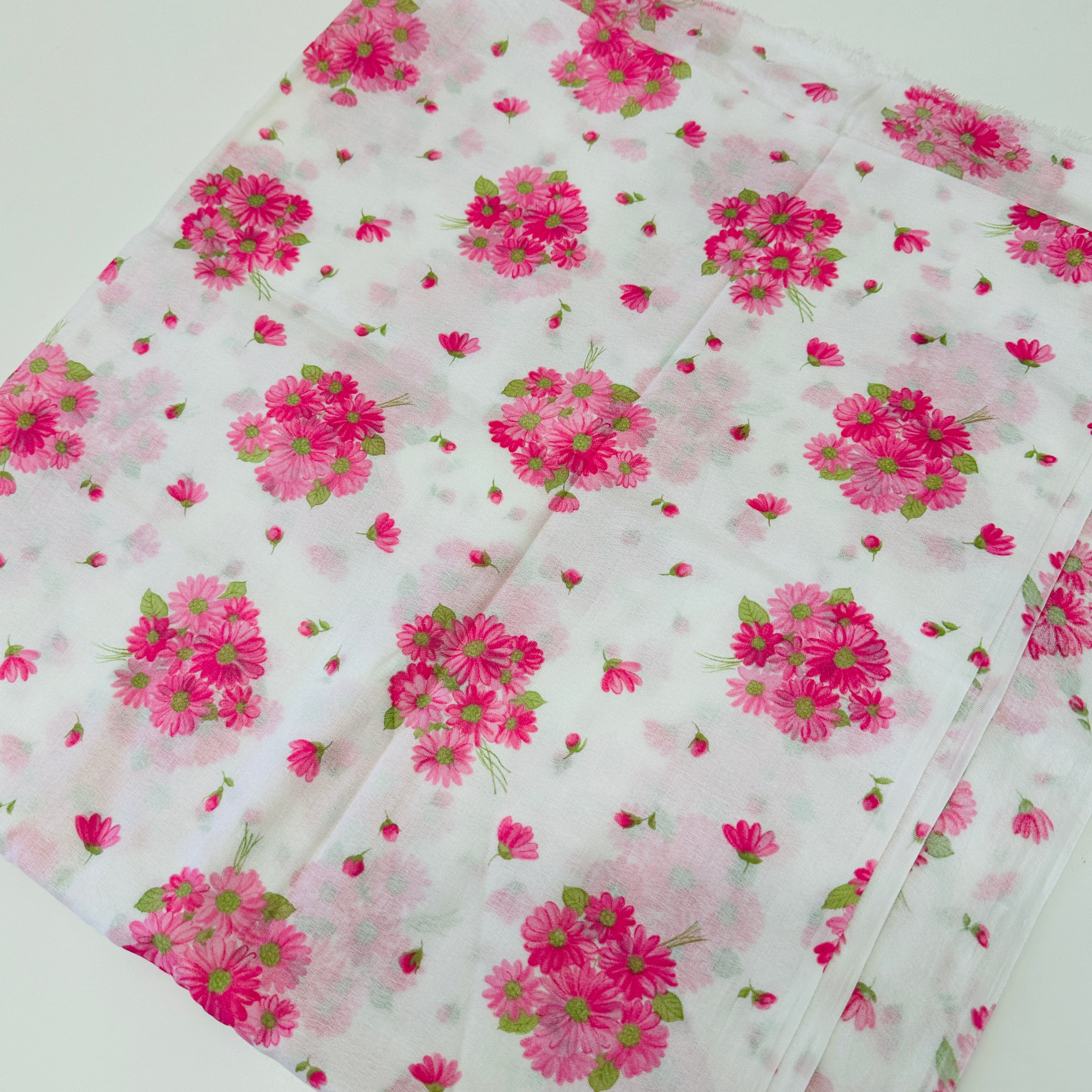 350cms Sweet Floral Fabric Large Pink Flowers