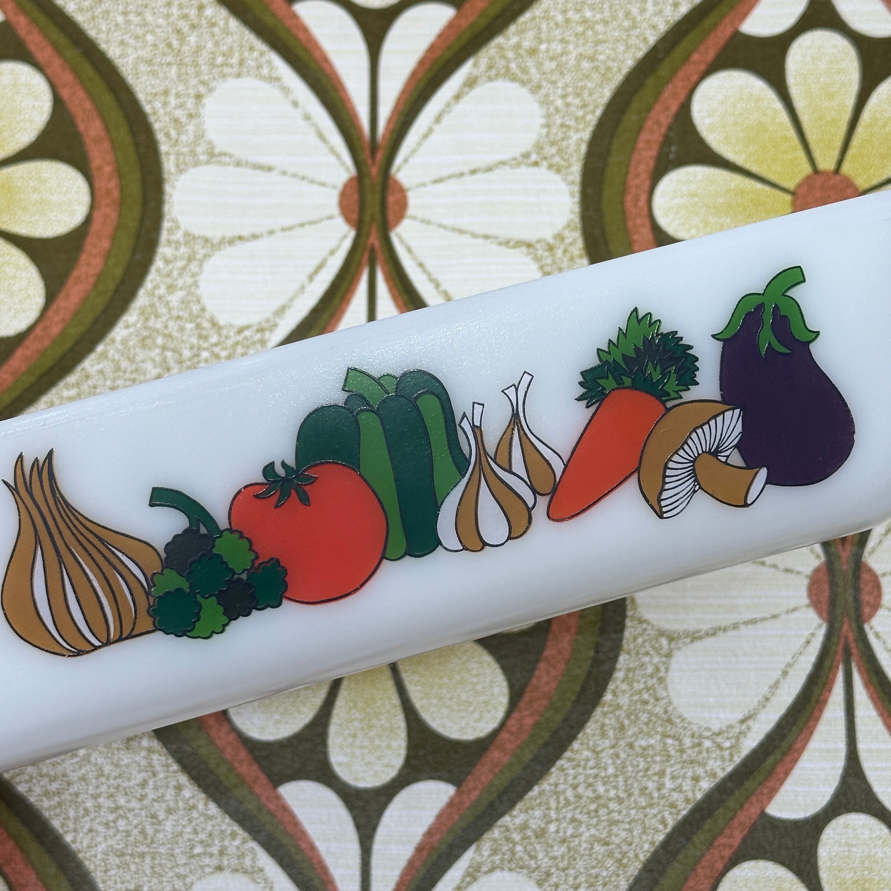 JAJ Pyrex Casserole Dish Market Garden