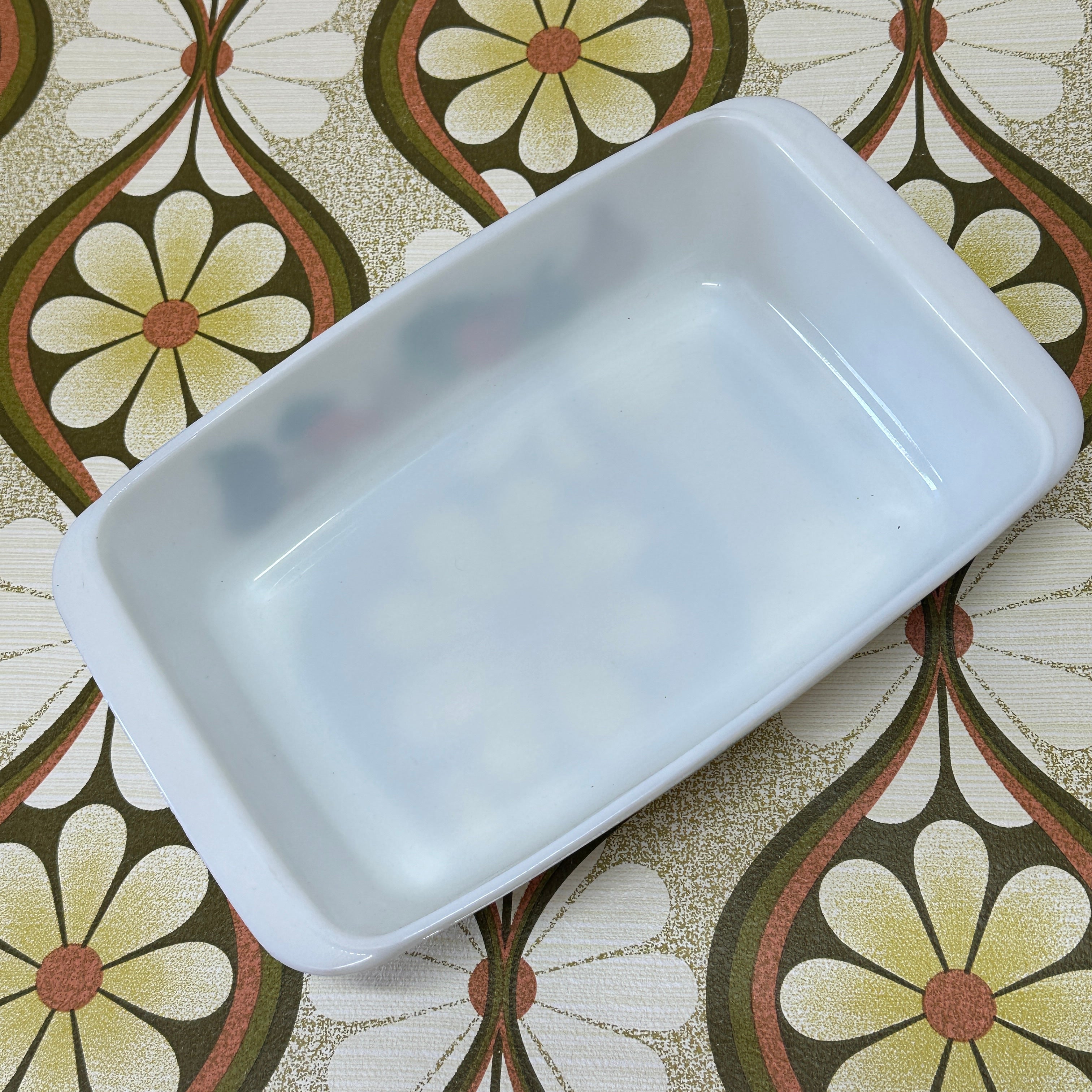 JAJ Pyrex Casserole Dish Market Garden