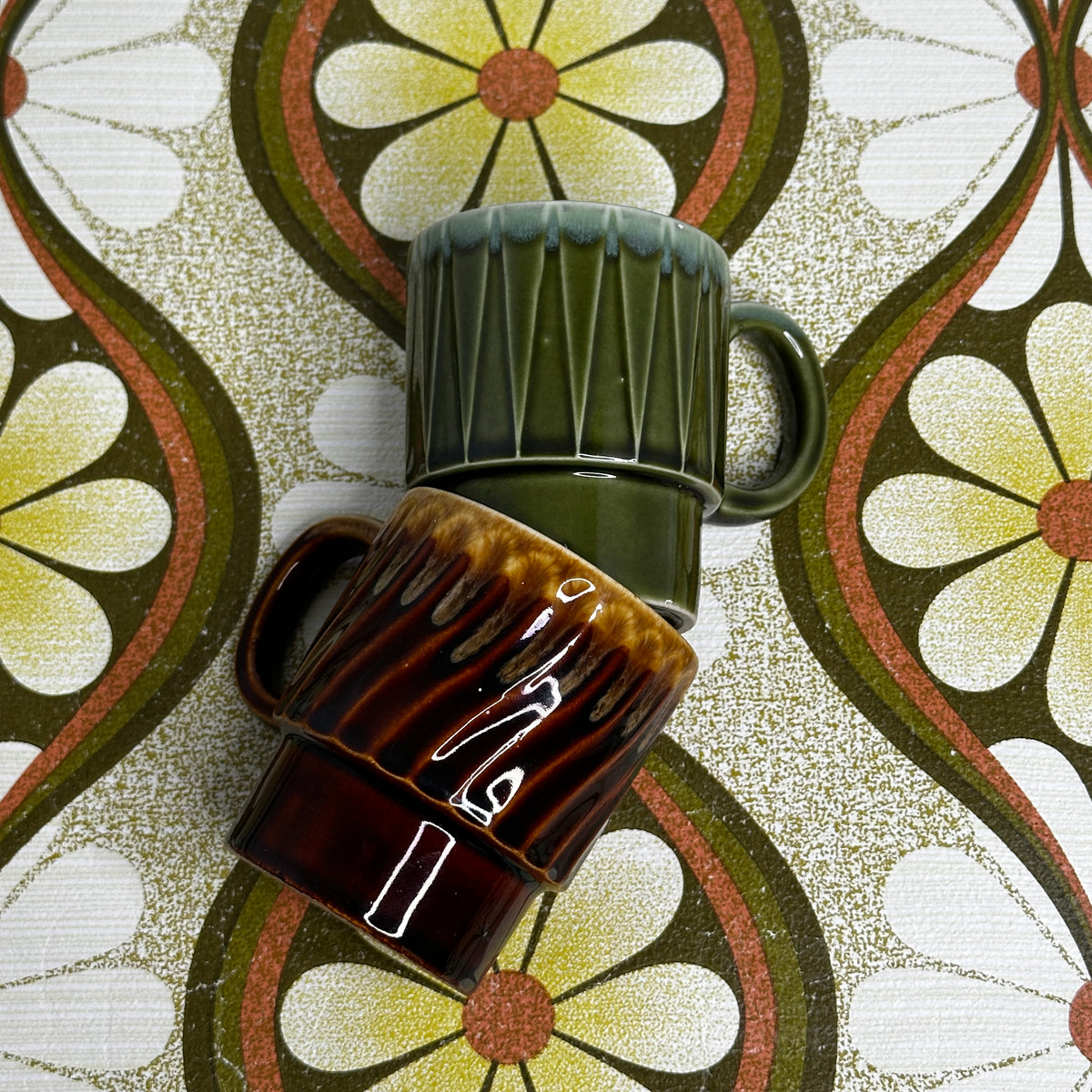 Vintage Retro Ceramic Mugs | Olive Green & Brown