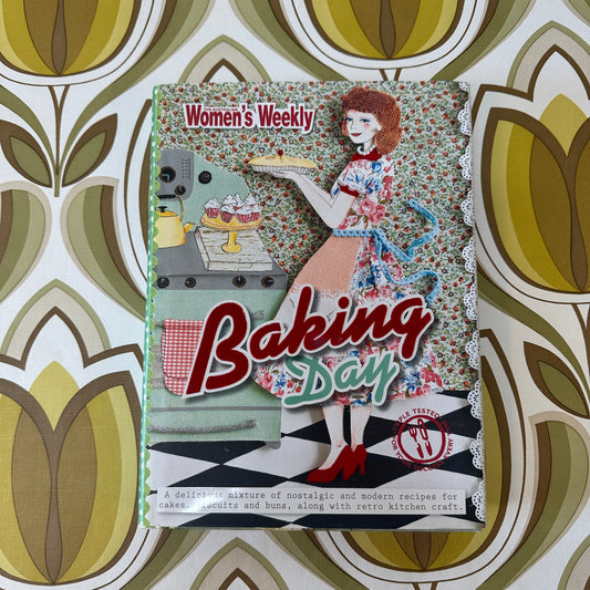Fantastic Modern Women's Weekly Retro Cook Book