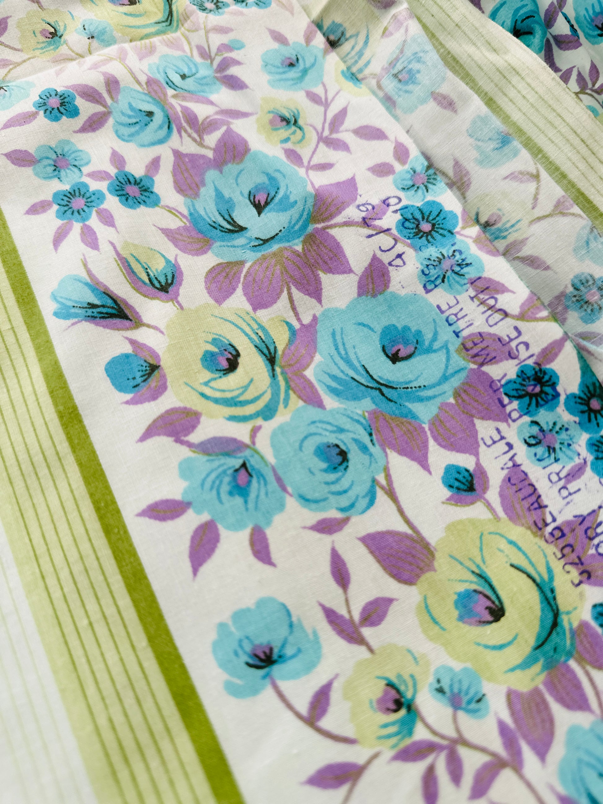 UNUSED Vintage Cotton Sheet Fabric Pink Peacock