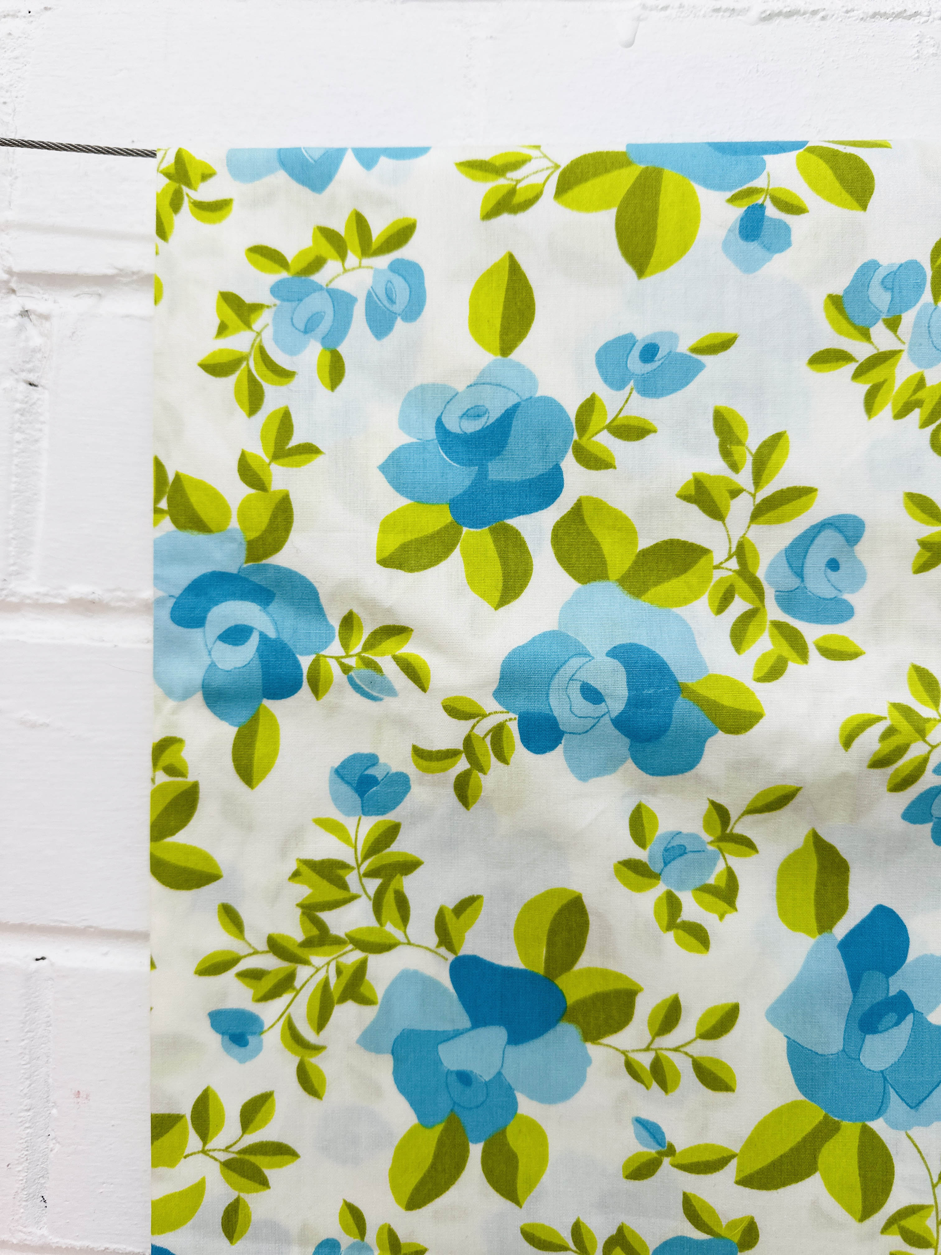 220cms Cute Blue Roses Fabric