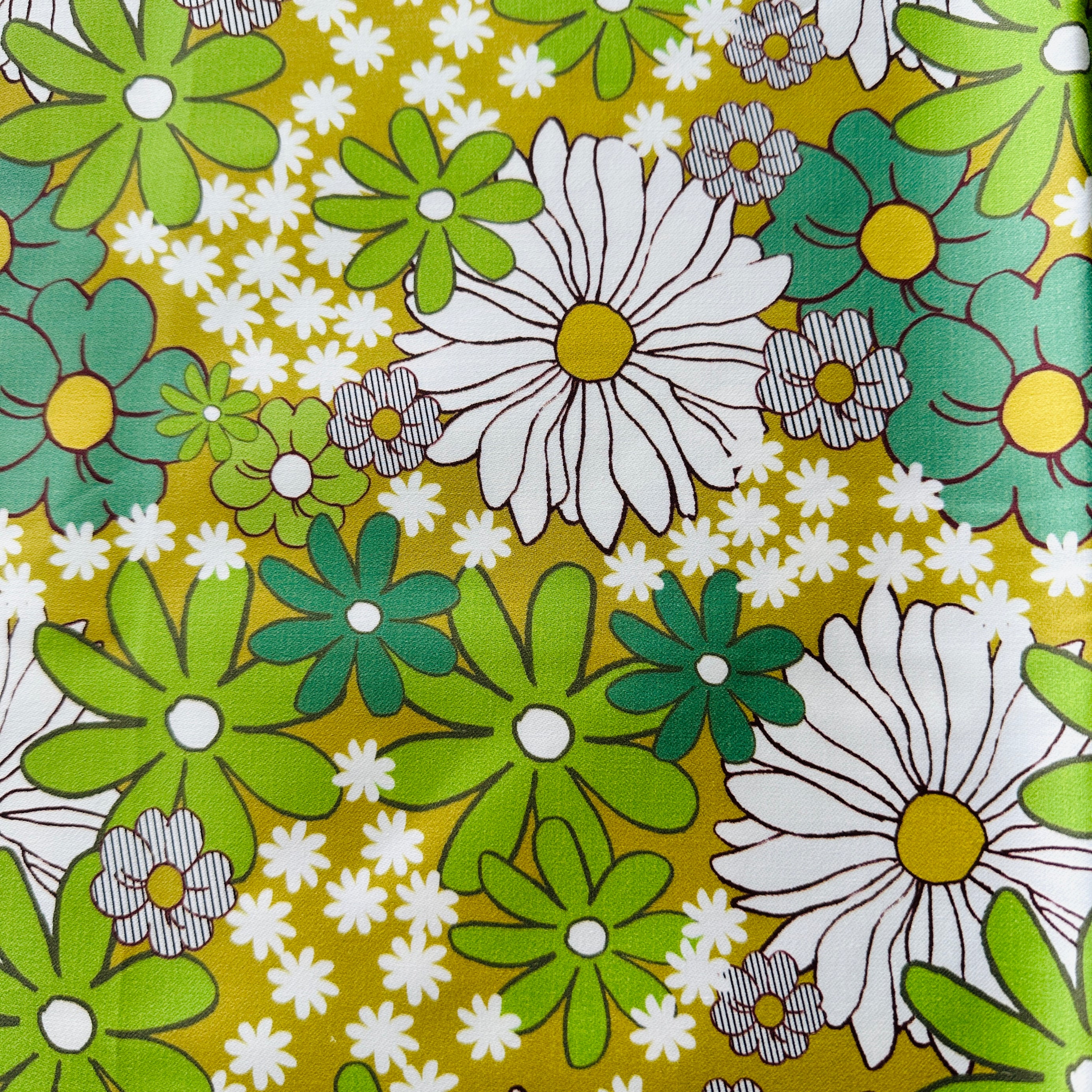 140cms Green Retro Modern Fabric Sample