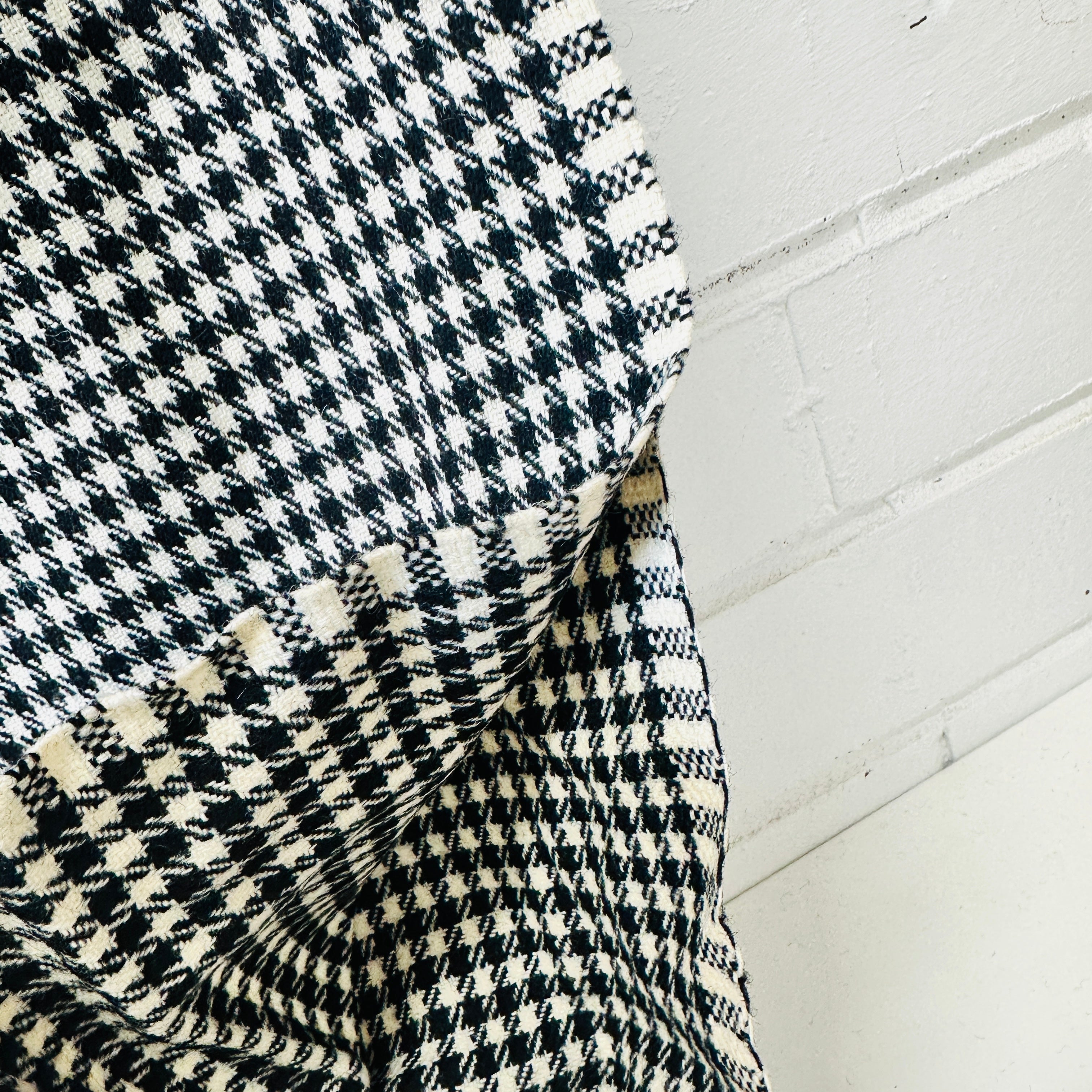180cms Vintage Wool Houndstooth Fabric