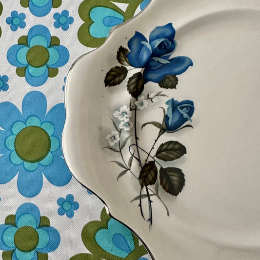 SANDLAND Staffordshire Plate PRETTY Blue Roses