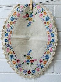 Huge Vintage Linen Doily DIVINE
