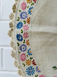 Huge Vintage Linen Doily DIVINE