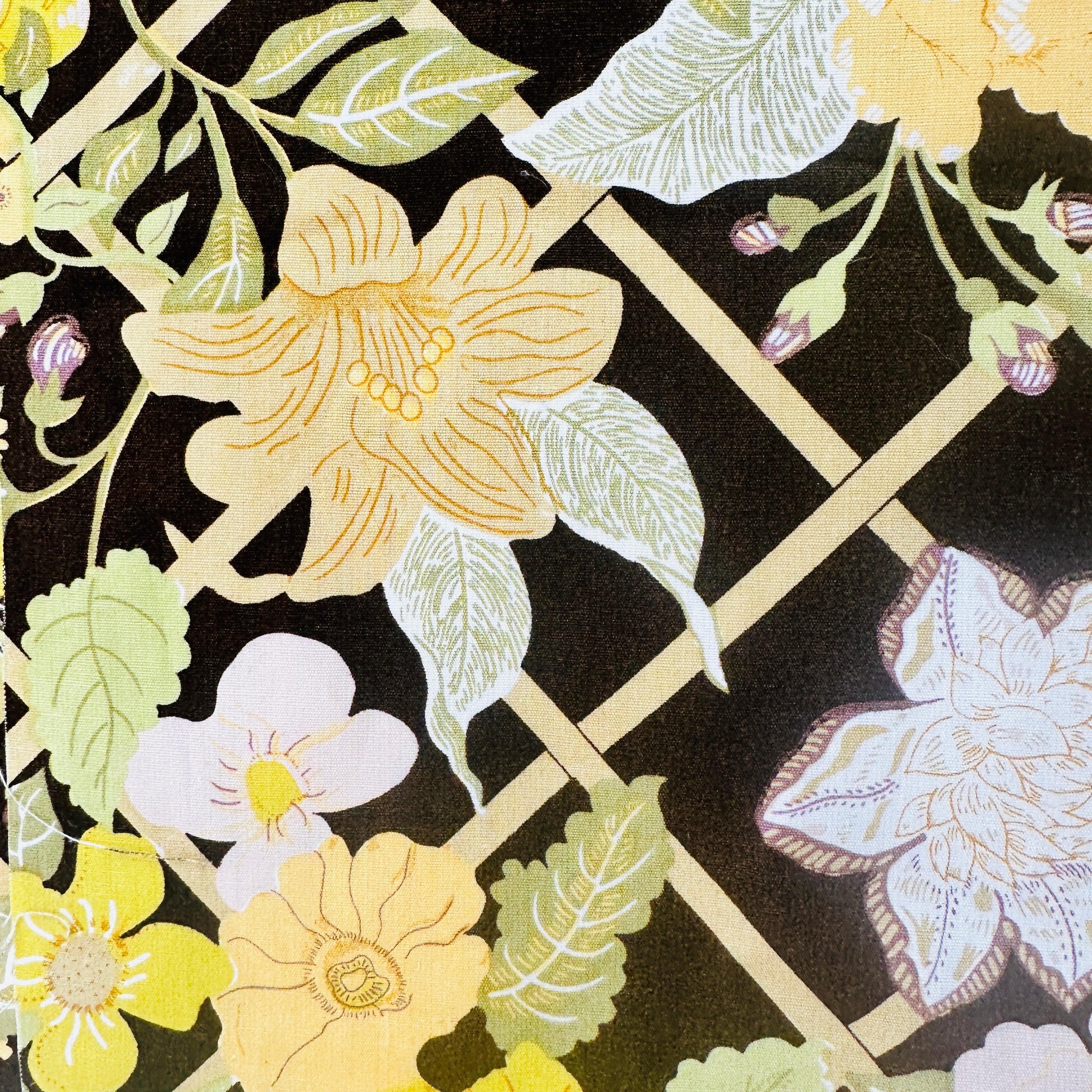 260cms Beautiful Cotton Vintage Fabric Brown Floral print