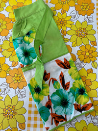 Crisp Bright Vintage Apron