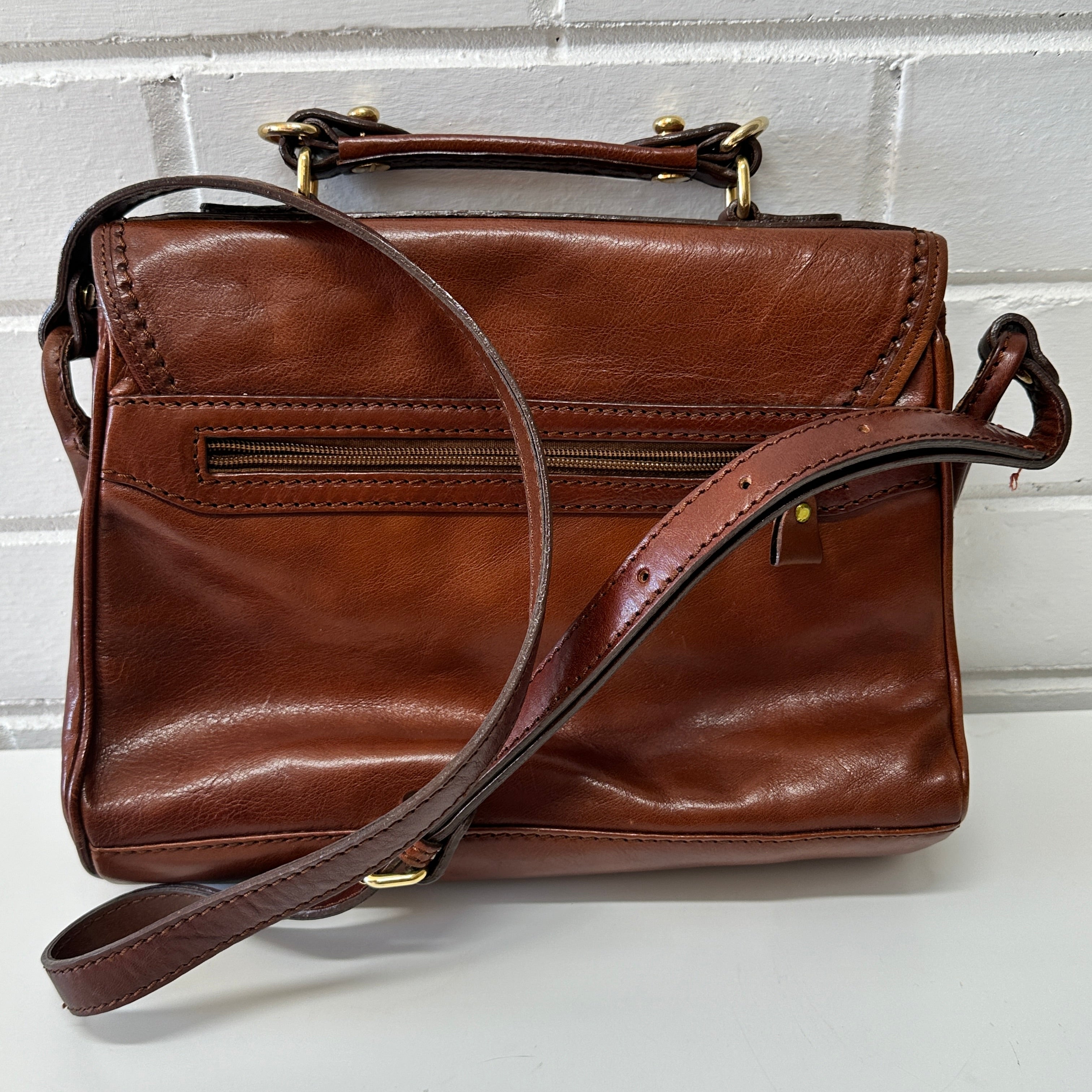 Genuine LEATHER Vintage Handbag Excellent Cond