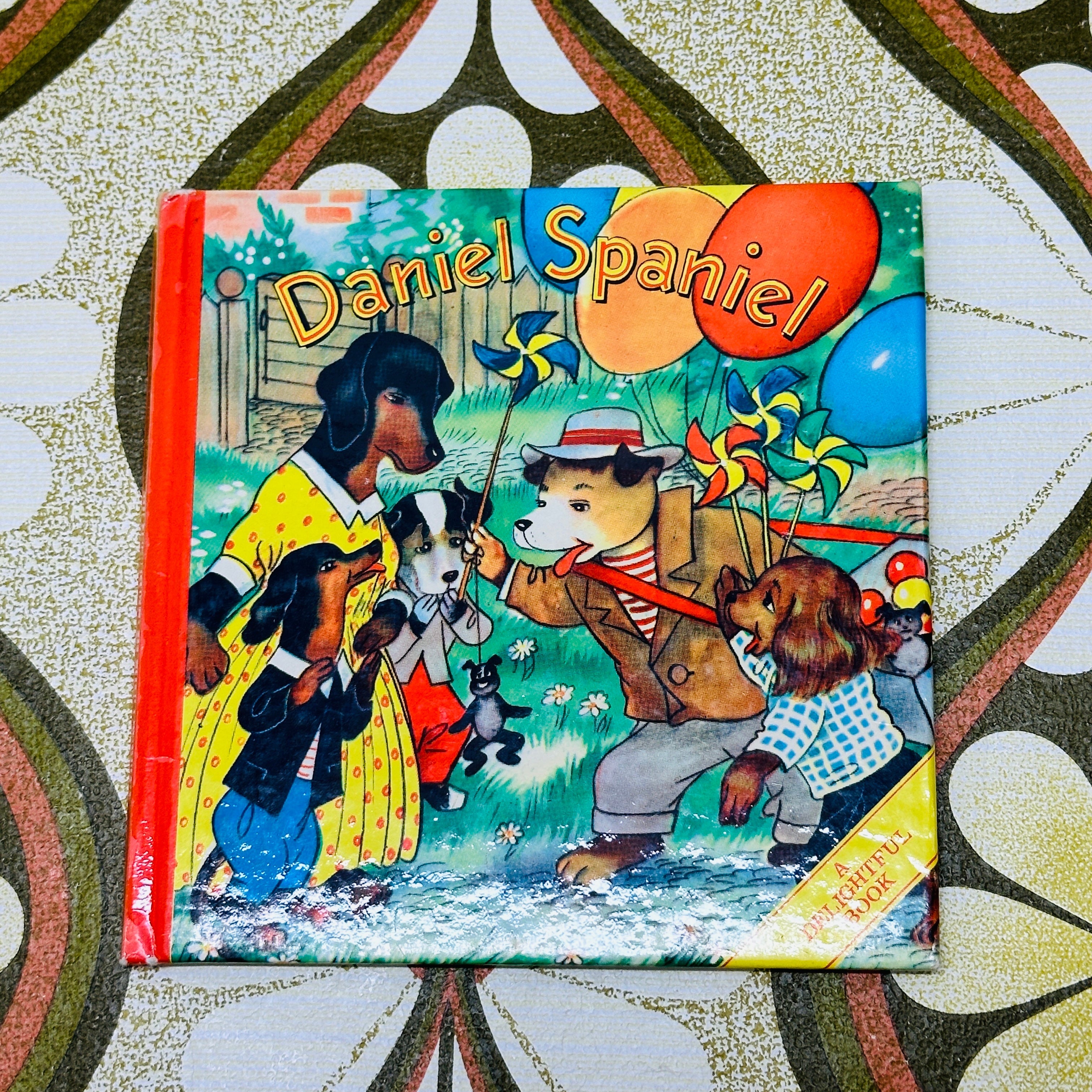 Daniel Spaniel Children's Book LONDON Vintage