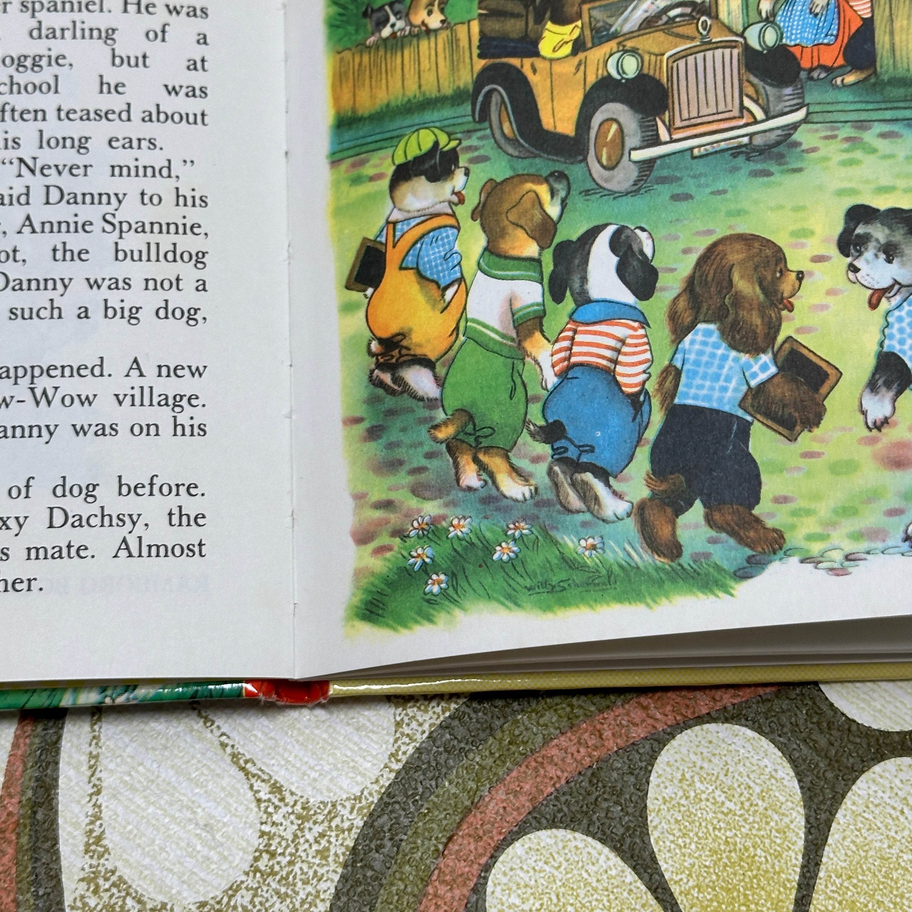 Daniel Spaniel Children's Book LONDON Vintage