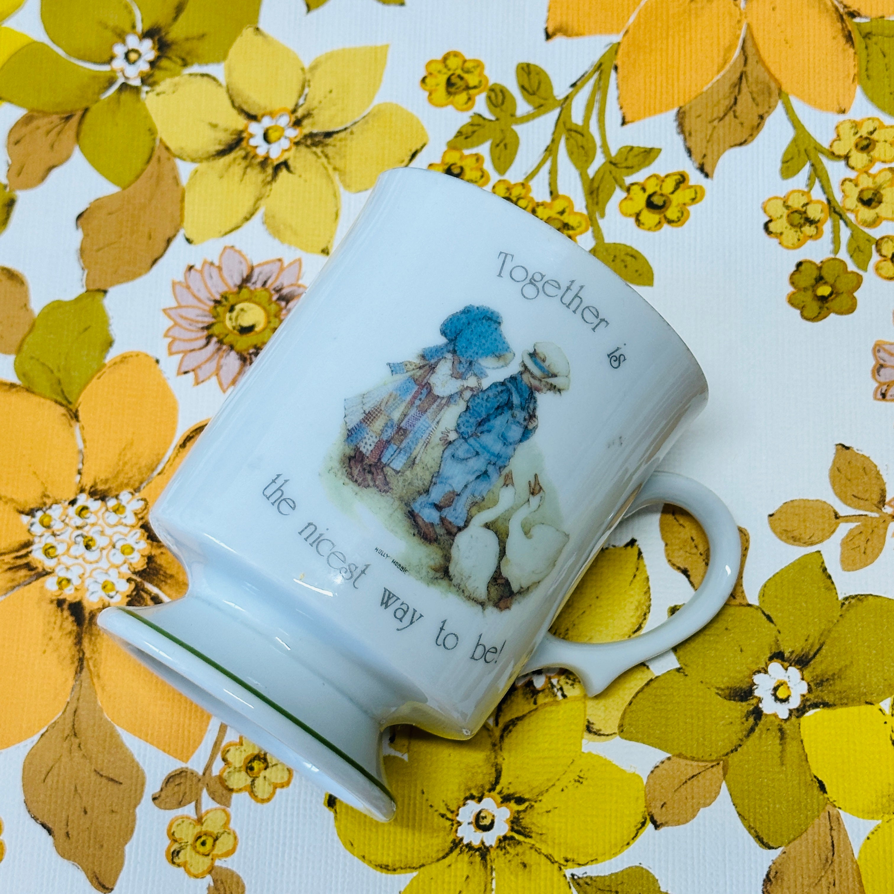 HOLLY HOBBIE Vintage MUG