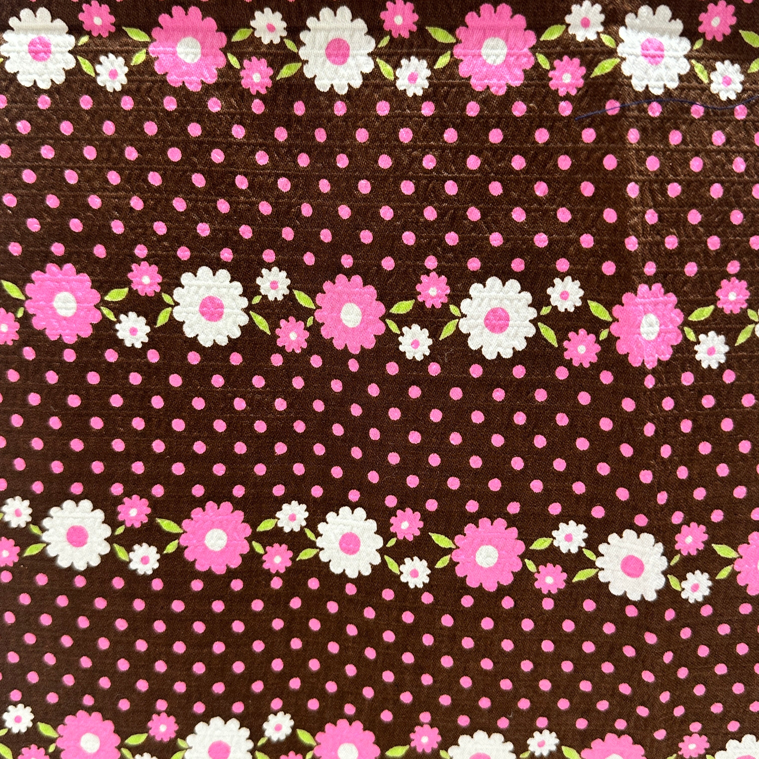90cms RETRO Vintage Fabric Remnant PRETTY