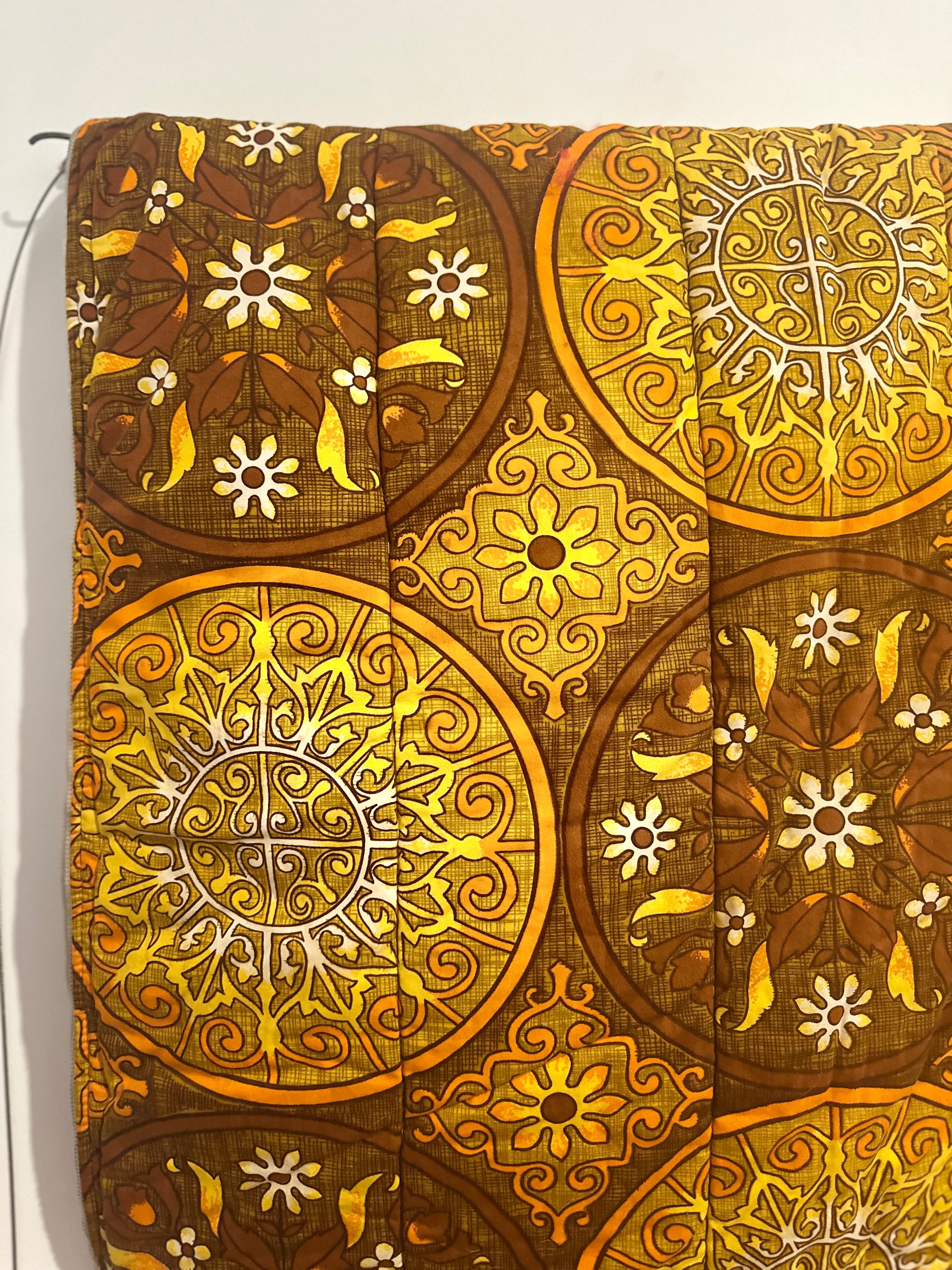 AMAZING Retro Cotton Sleeping Bag CRISP Bright As New # 2