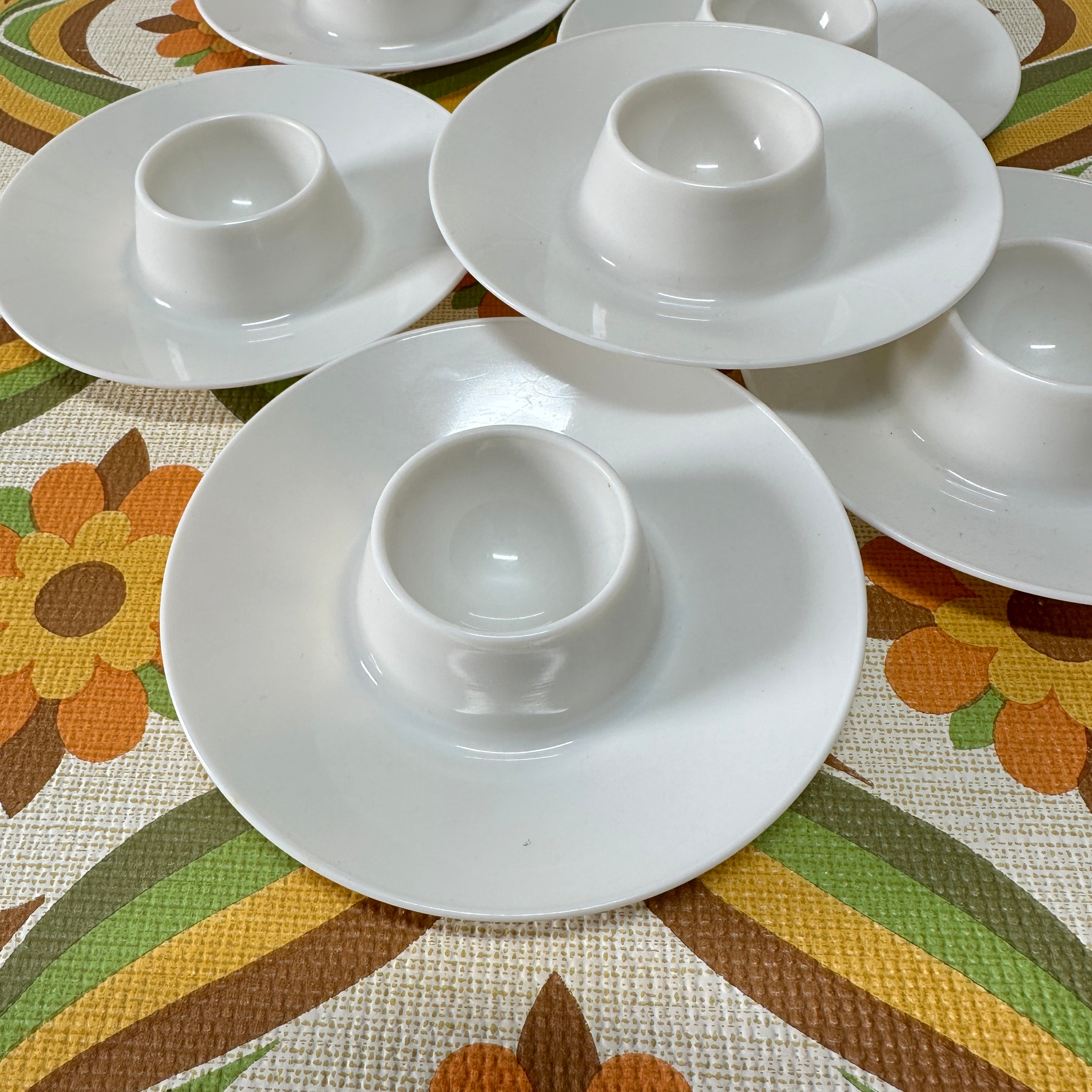 RETRO Vintage Plastic EGG Cups