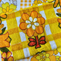 Cute Vintage Crisp Bright Cotton Tea Towel