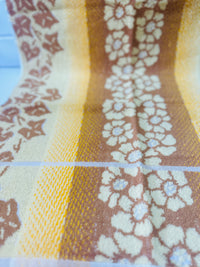 UNUSED VINTAGE Dri-Glo Bath Towel