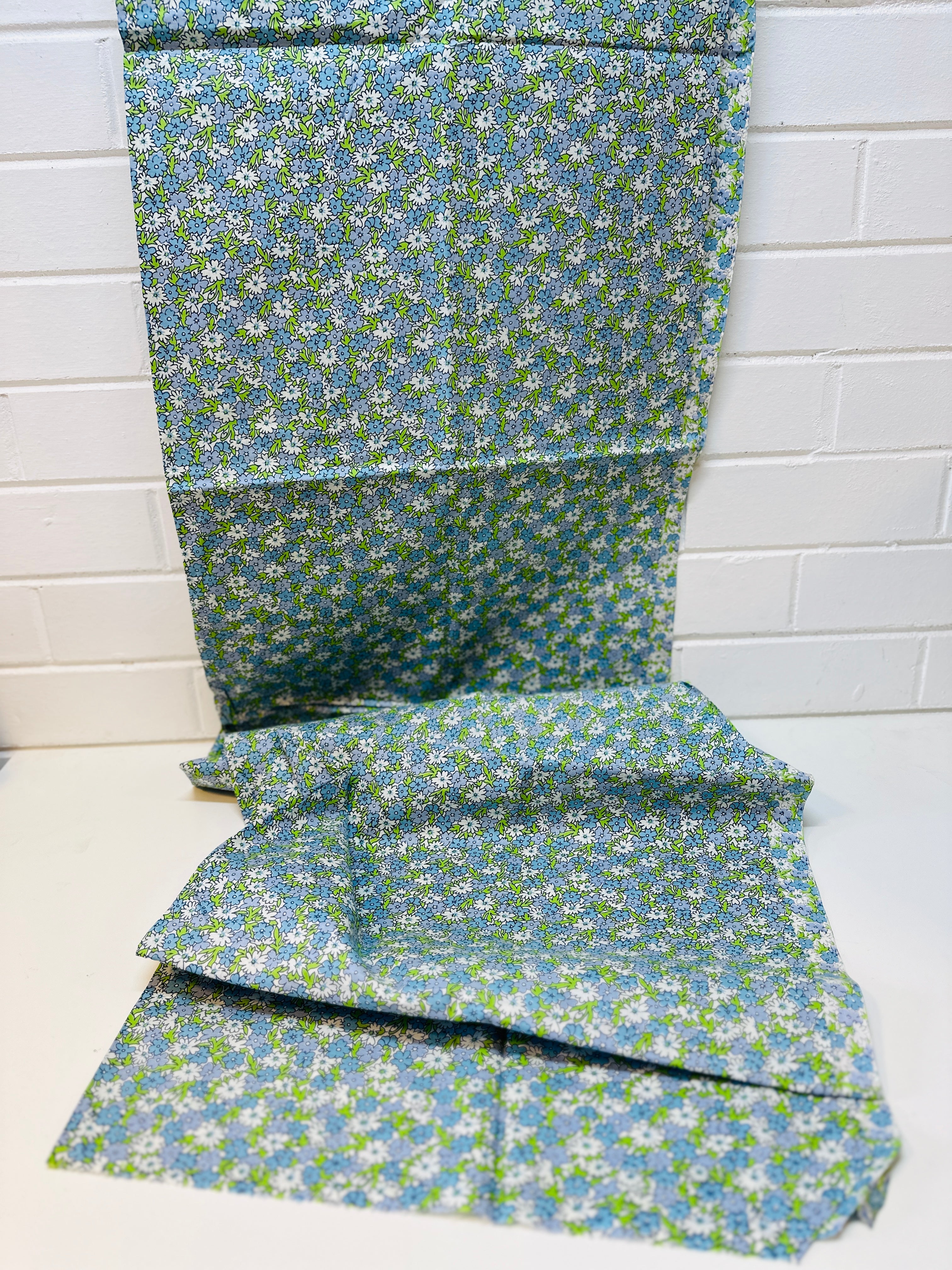 220cms Sweet Blue Cotton Vintage Fabric ADORABLE