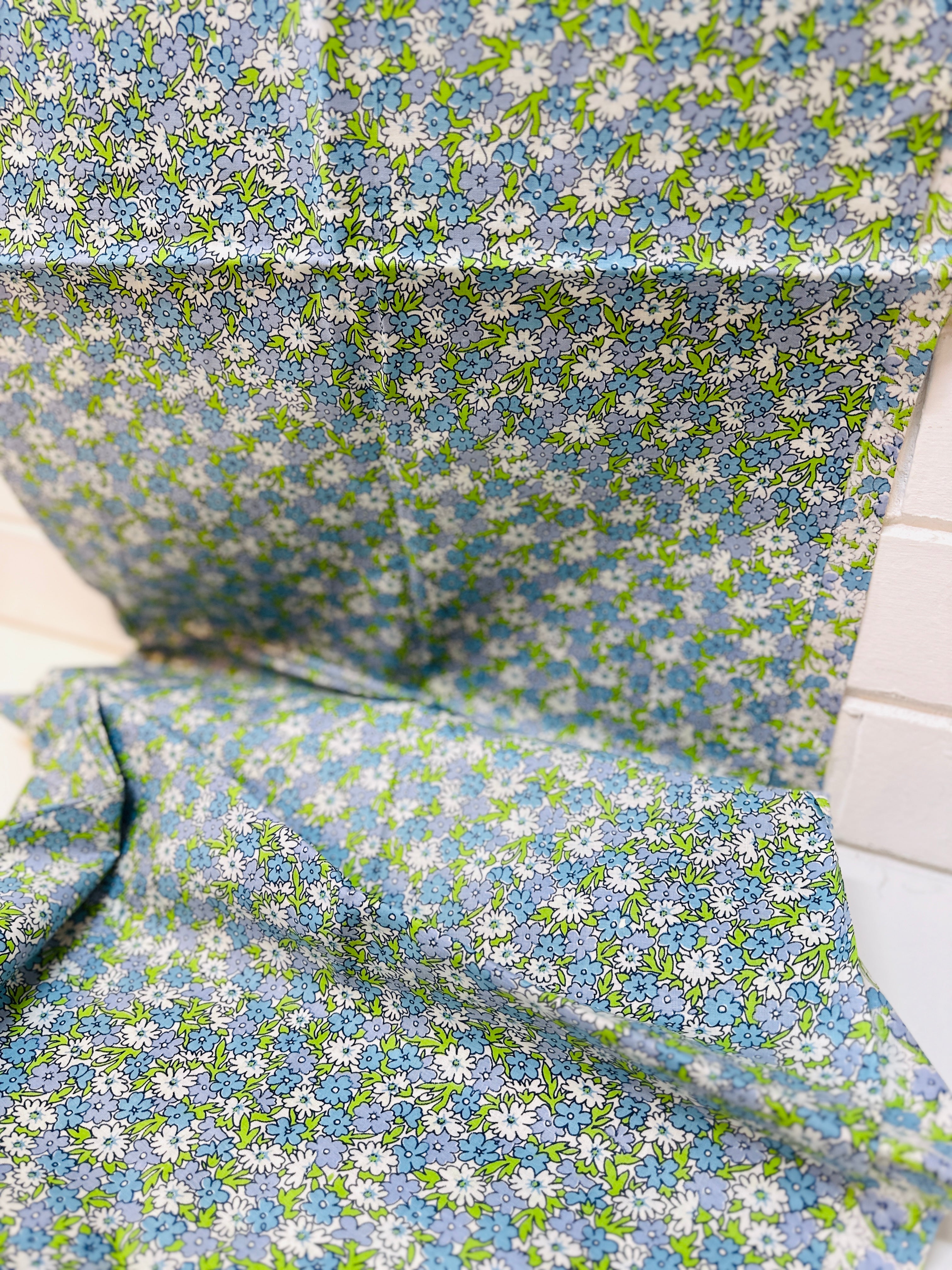 220cms Sweet Blue Cotton Vintage Fabric ADORABLE