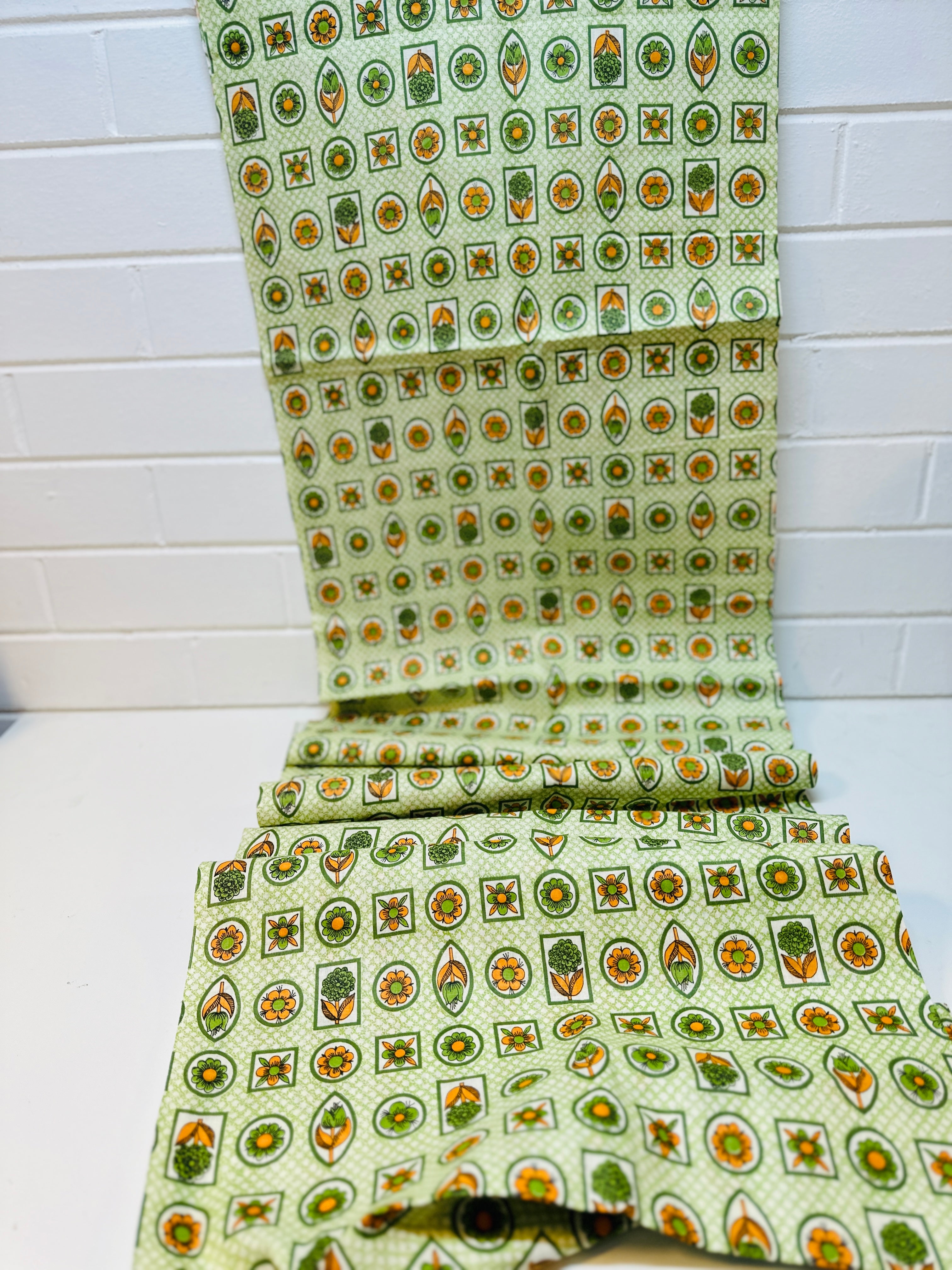240cms Vintage Cotton Farbic Green & Orange Print