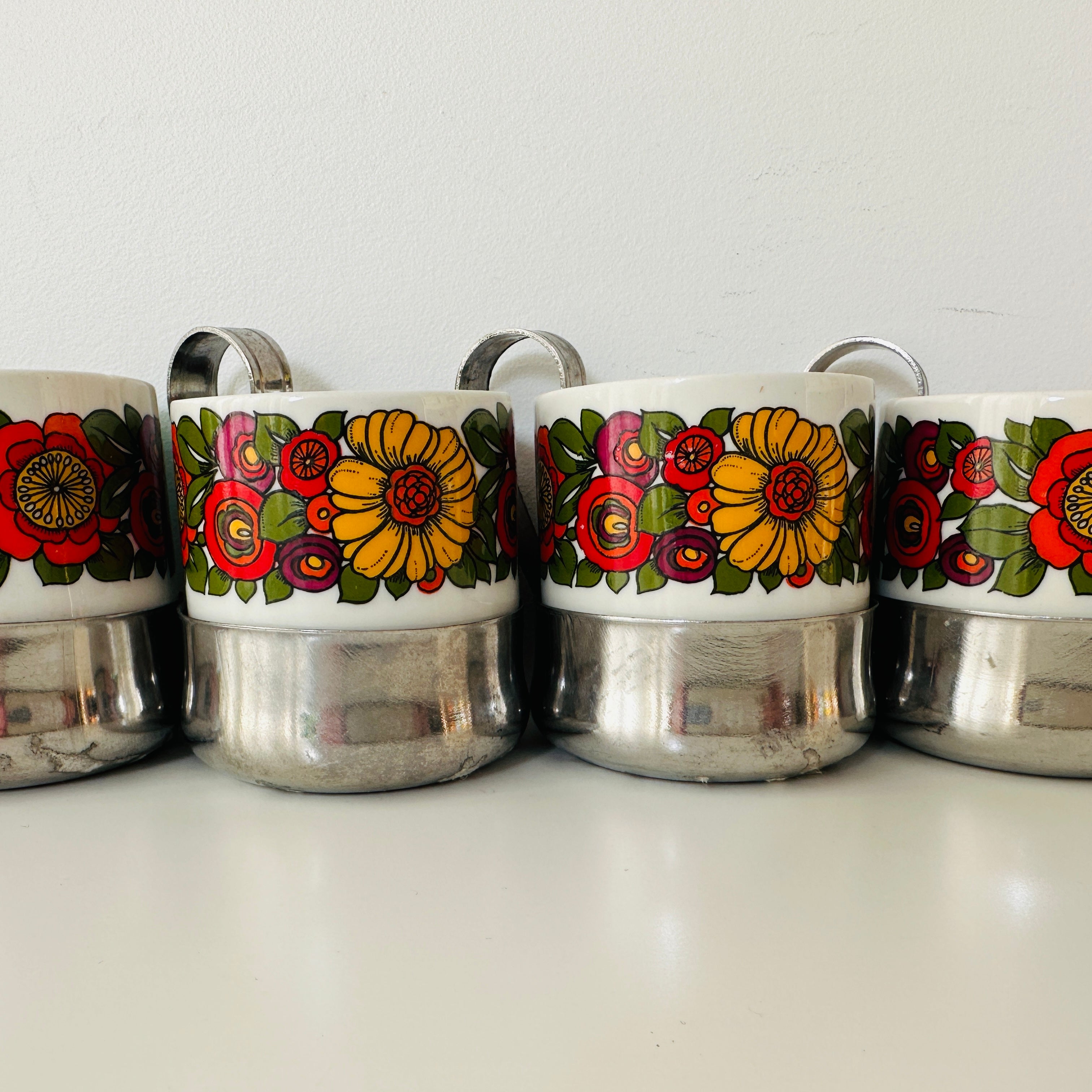 Adorable Vintage Espresso Cups FOUR