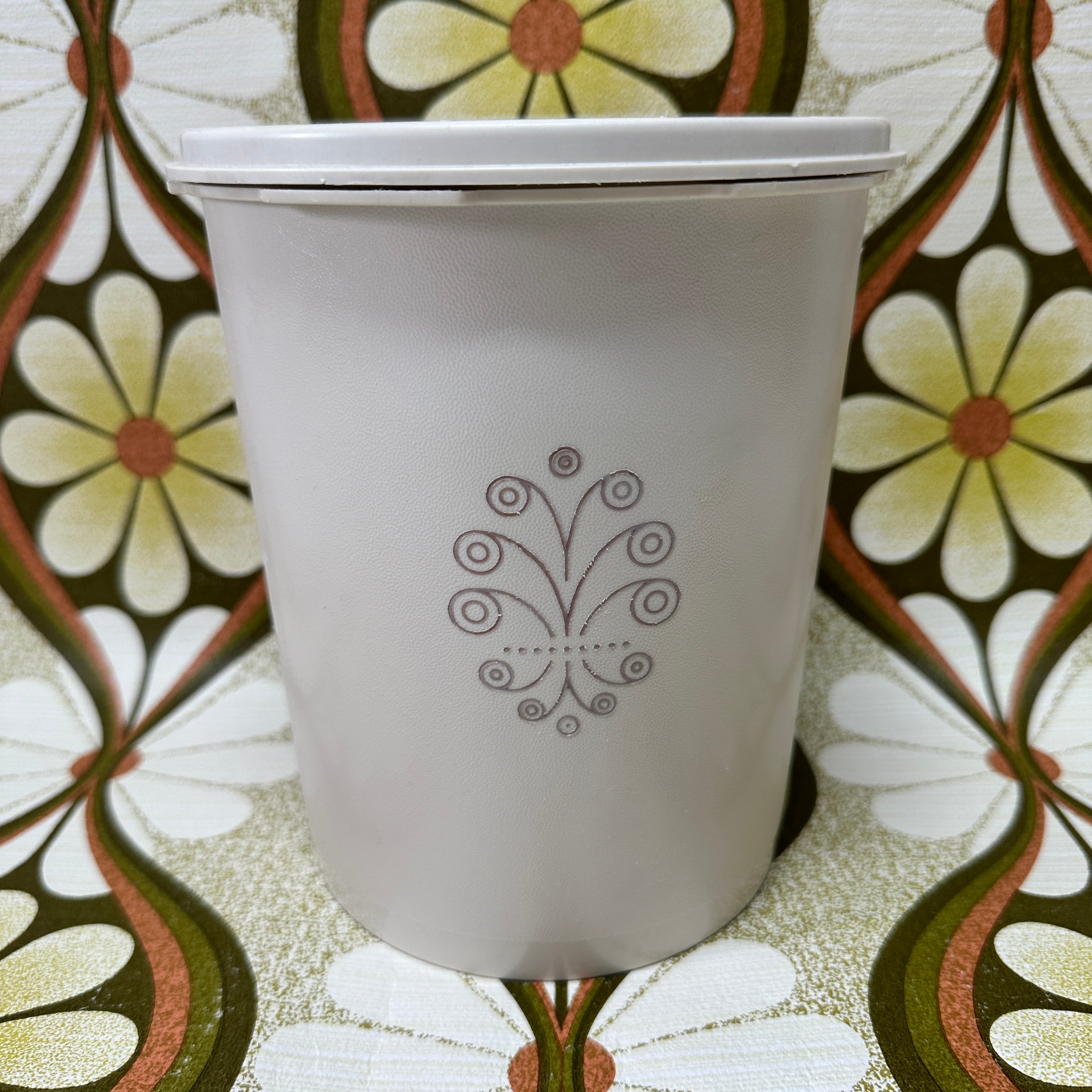 RETRO 70's TUPPERWARE Beige – Pink Peacock