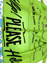 UNUSED Retro W Tags Apron