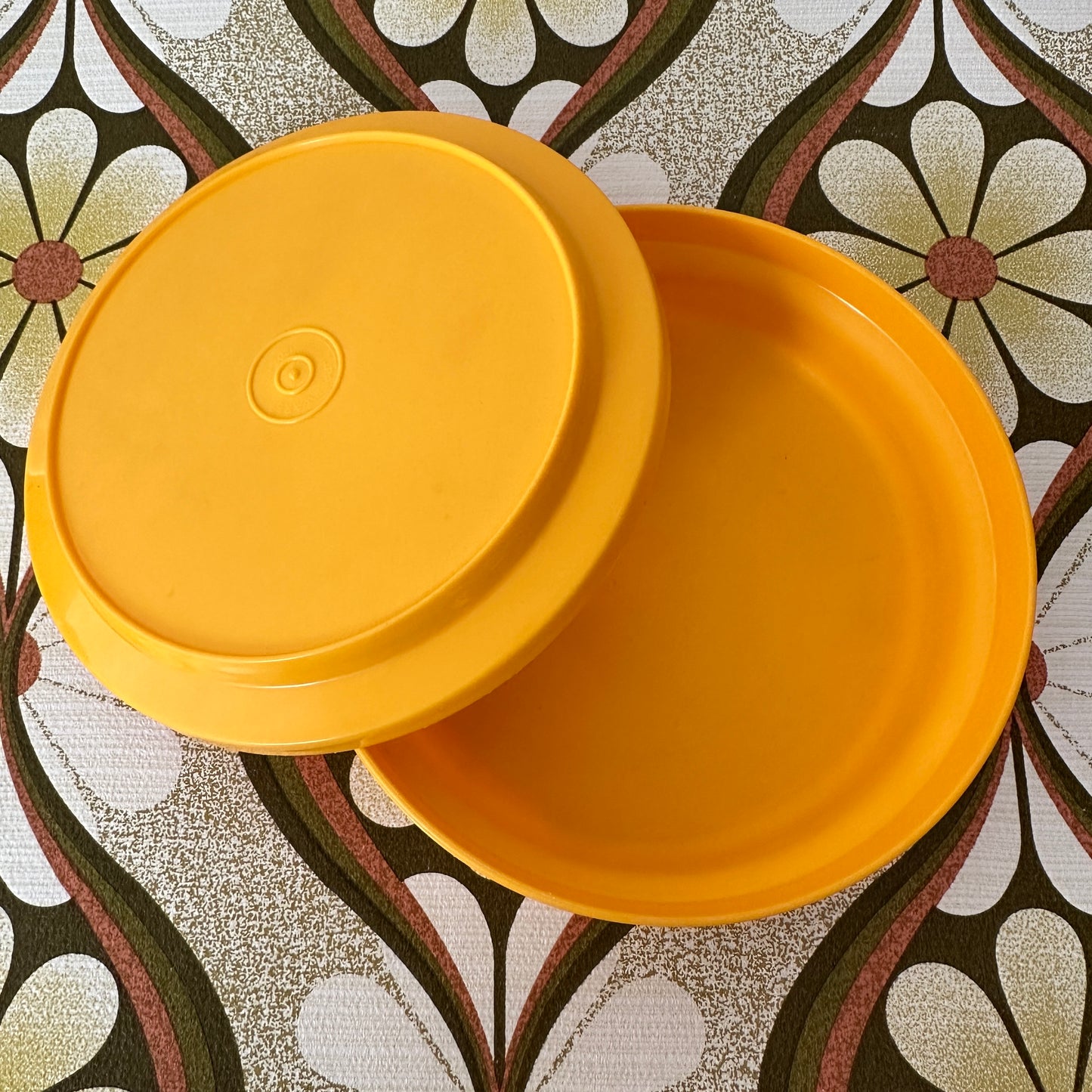 Cute TUPPERWARE Retro Yellow Container 70's Kitchen