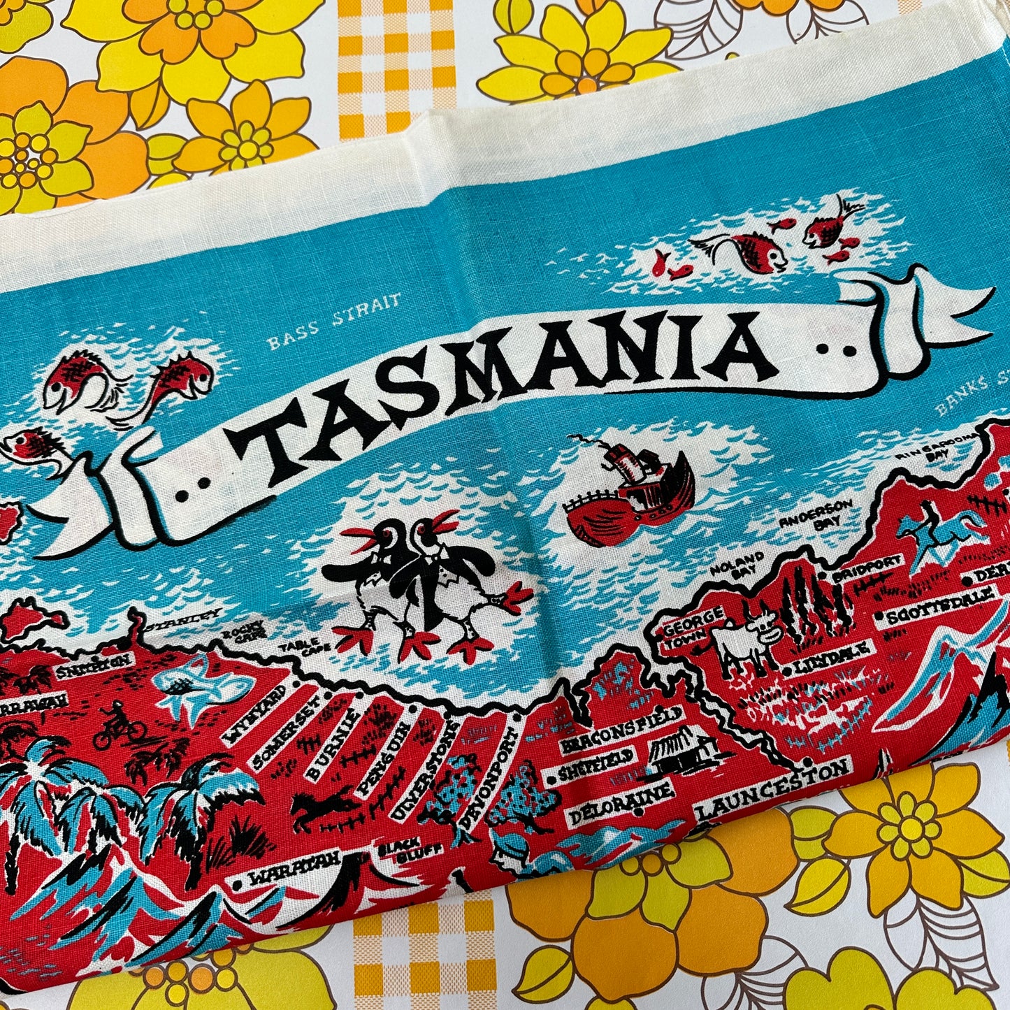 TASMANIA unused Vintage Tea Towel