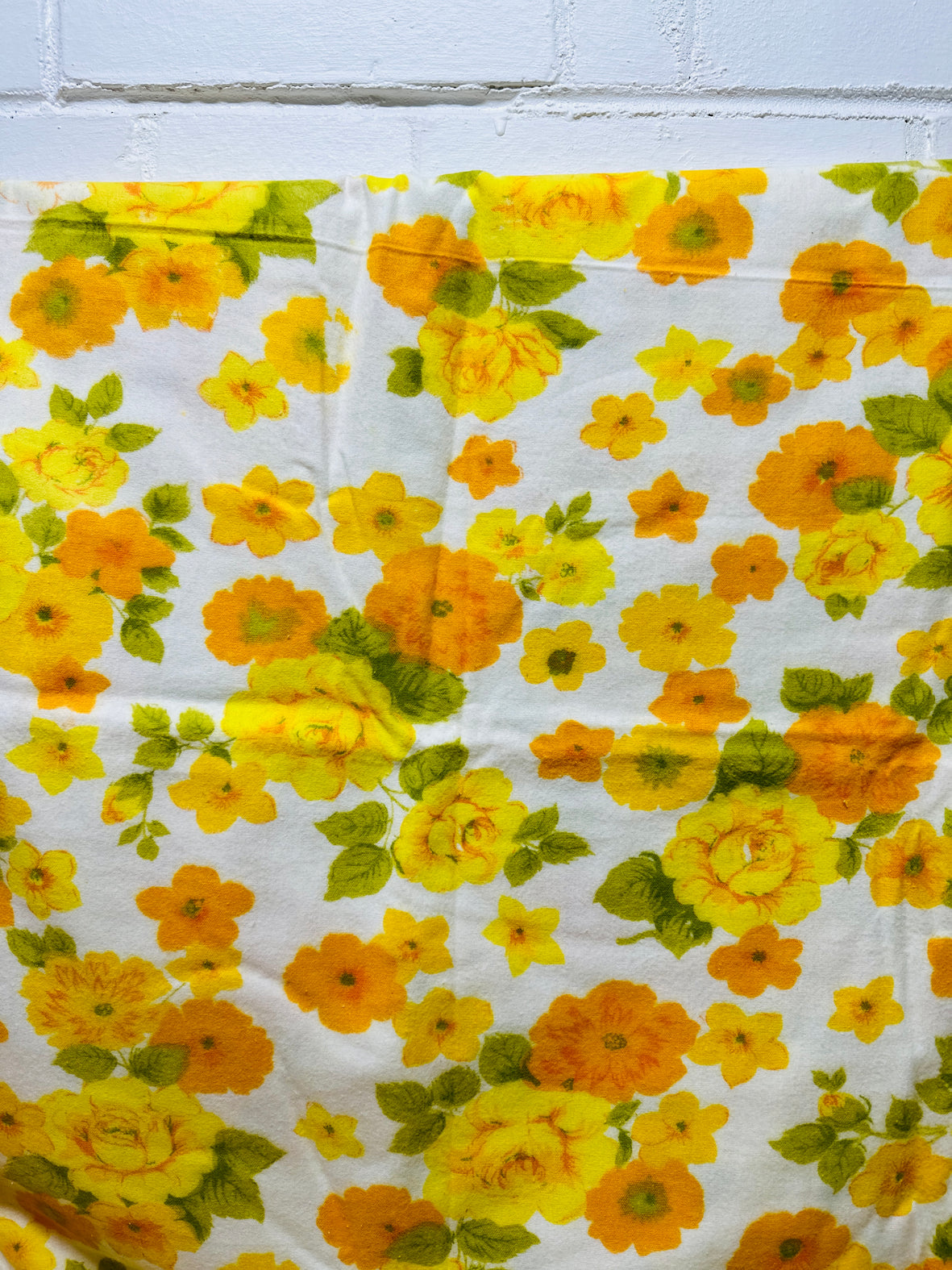 UNUSED Vintage Retro Brushed Cotton Sheet Fabric