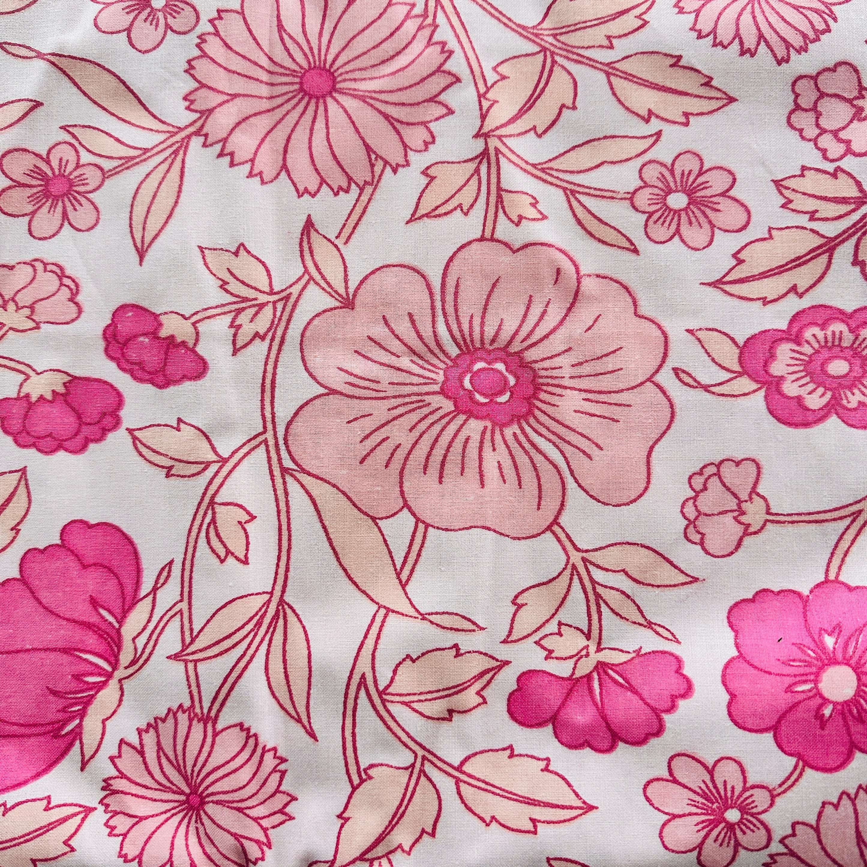 254cms One RETRO Bright Pink Cotton SHEET All Cotton STUNNING Cute