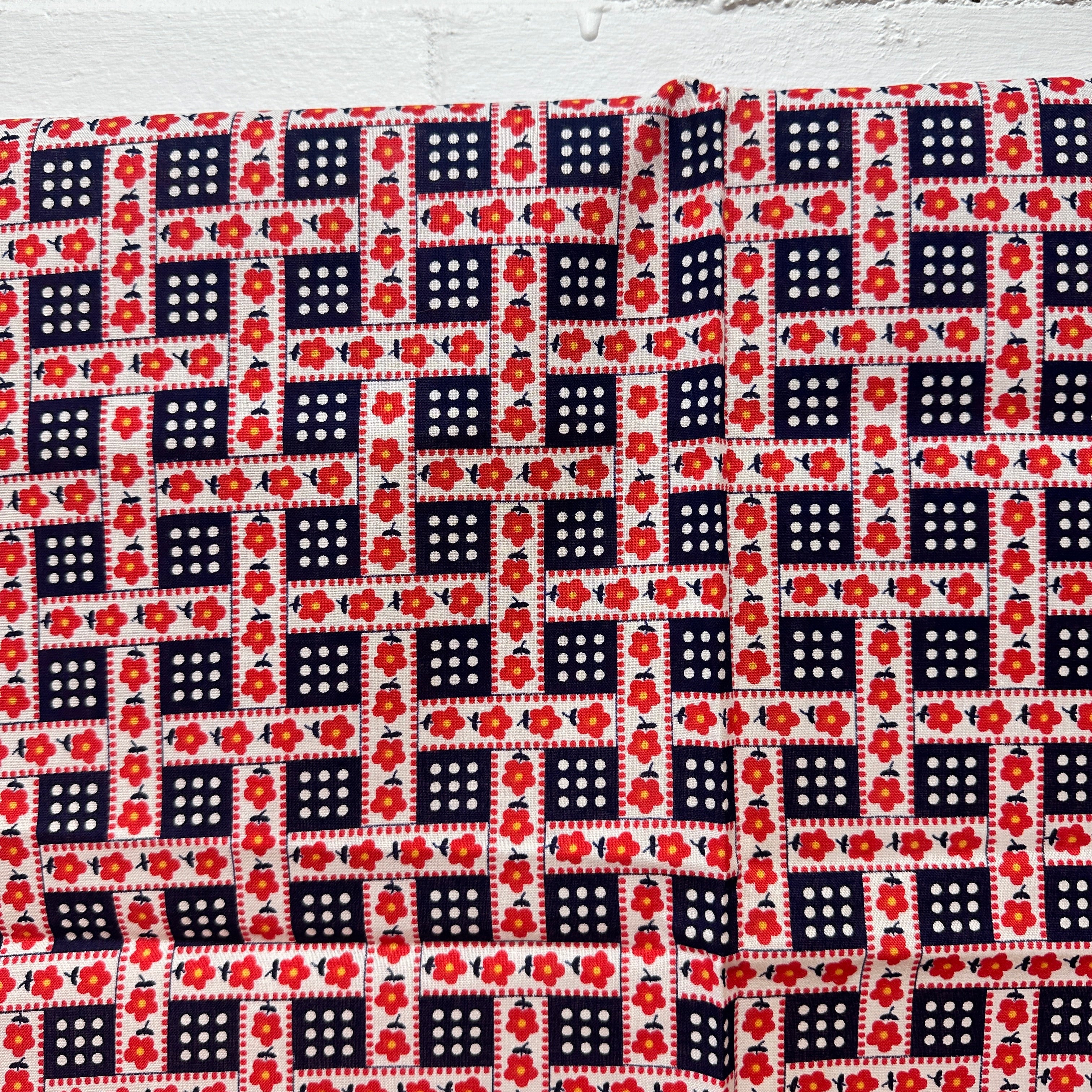 100cms Beautiful VINTAGE Bright Red & Navy Blue