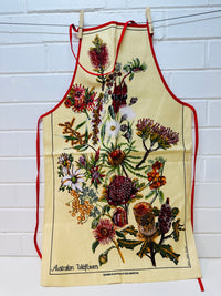 UNUSED Vintage Tea Towel Apron Wild Flowers