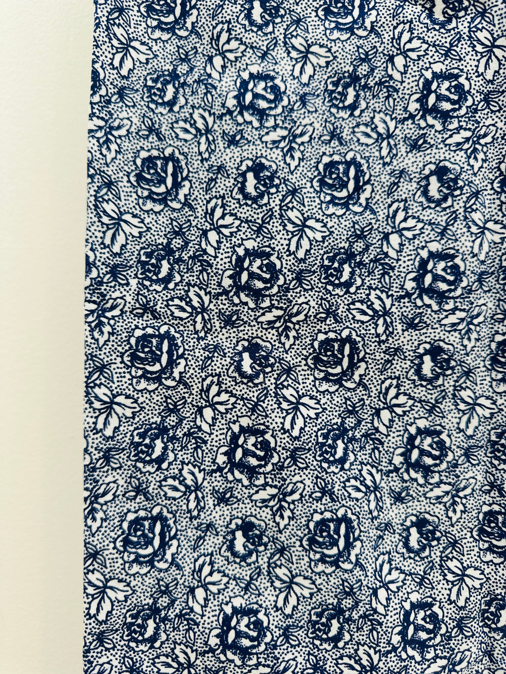 150cms Modern Blue Floral Fabric
