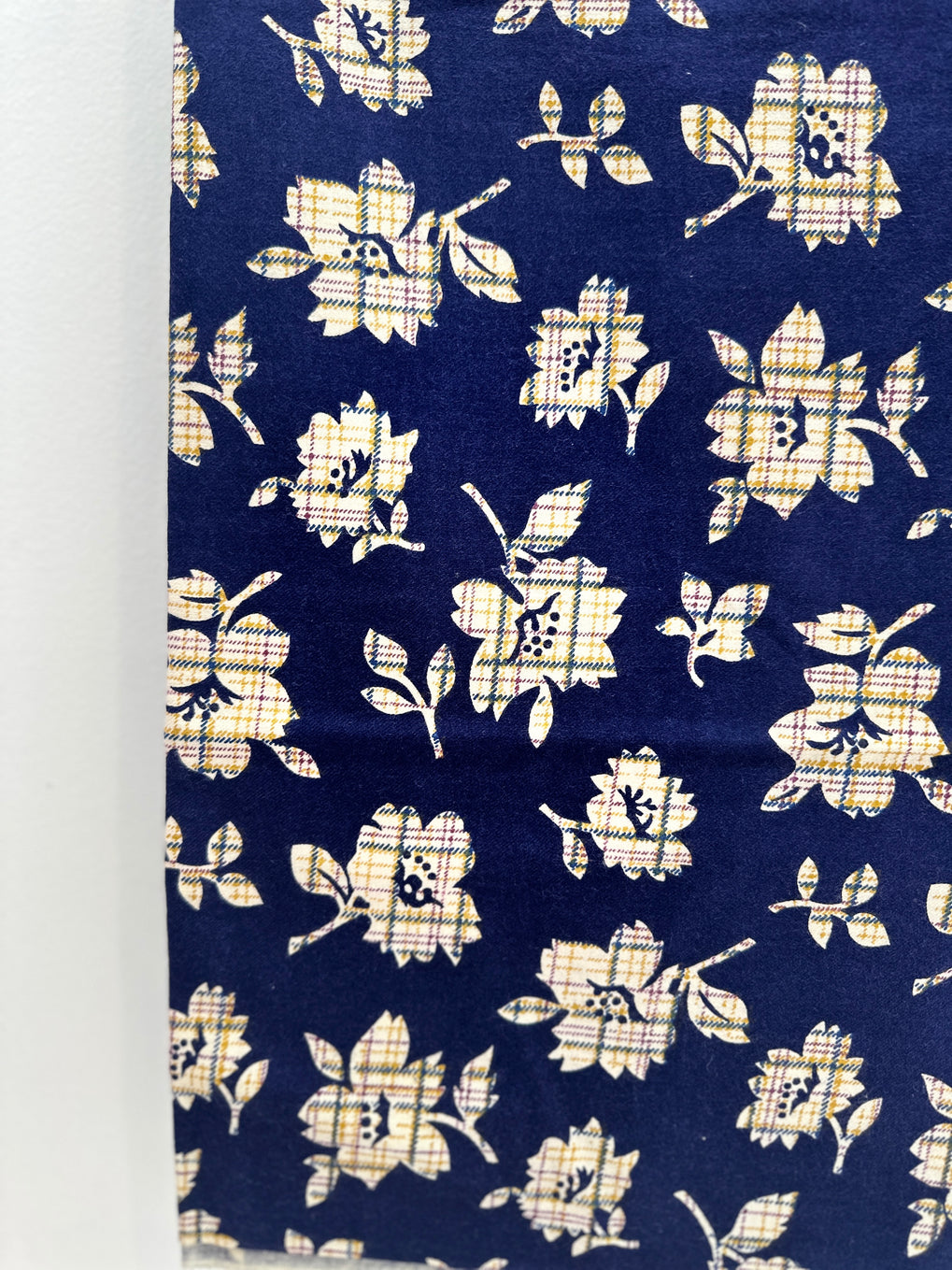 280cms Navy Blue Vintage Floral Fabric Cotton JAPAN