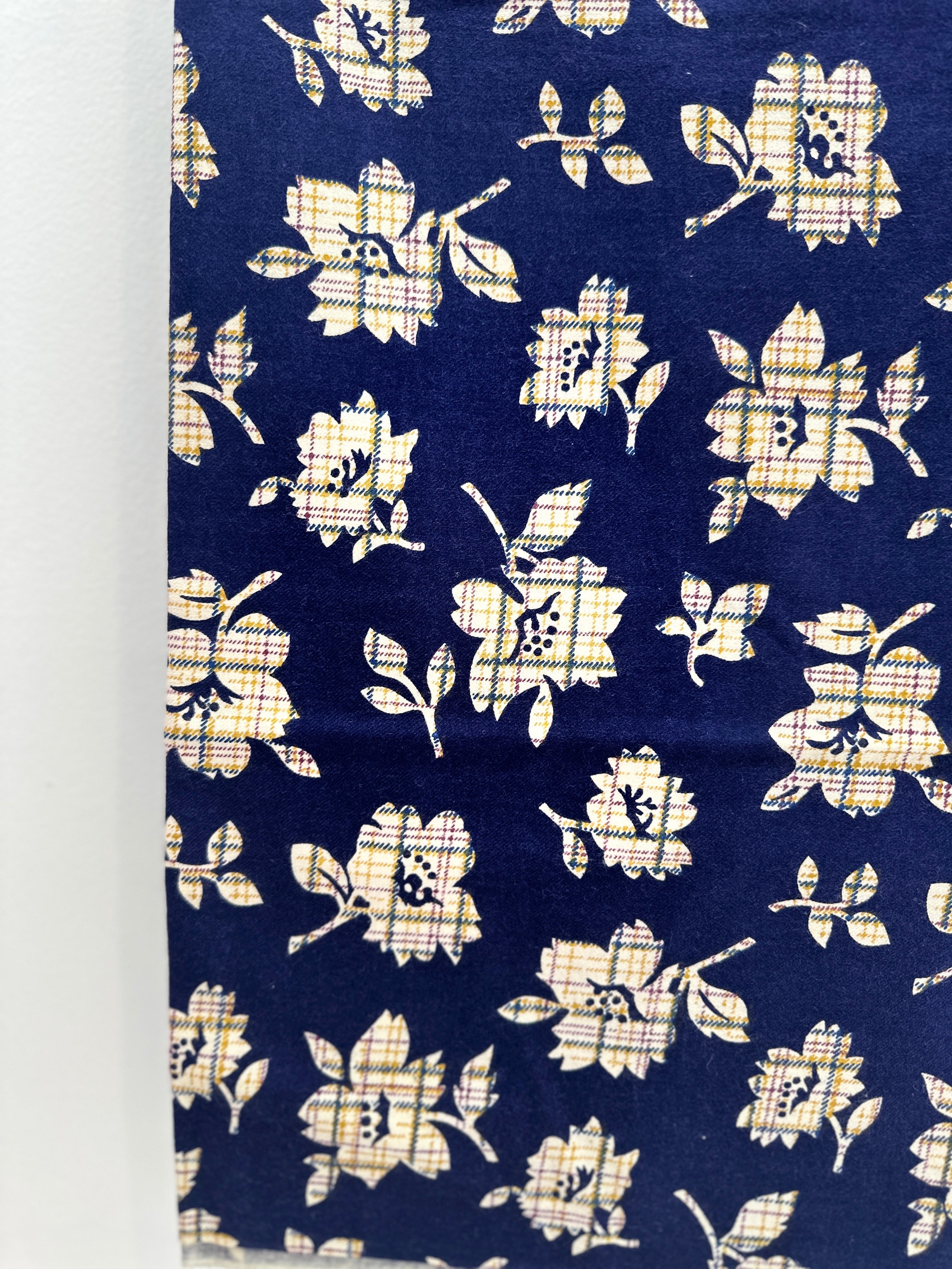 280cms Navy Blue Vintage Floral Fabric Cotton JAPAN