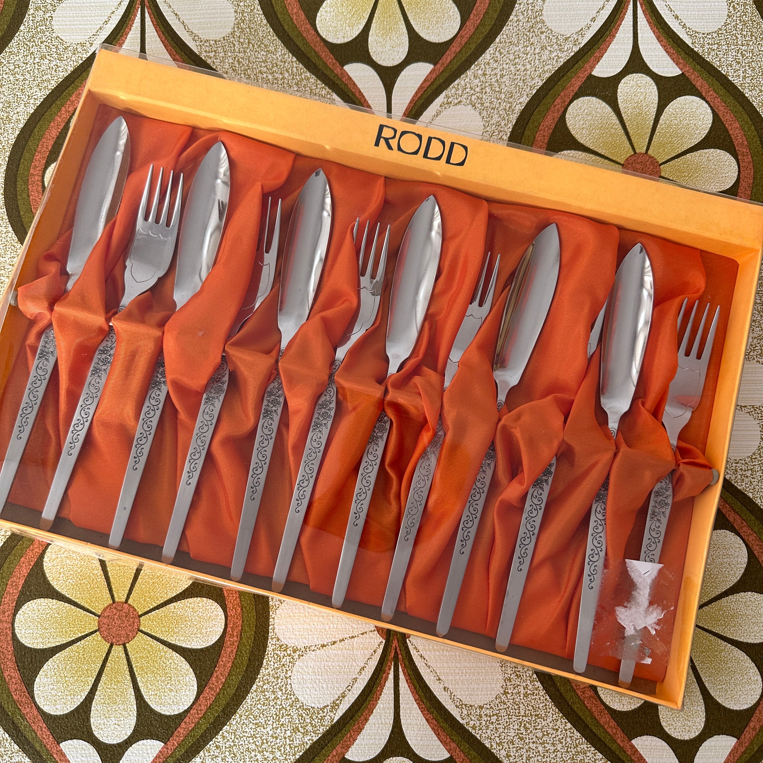 RODD Mid Century Cutlery SET Unused – Pink Peacock